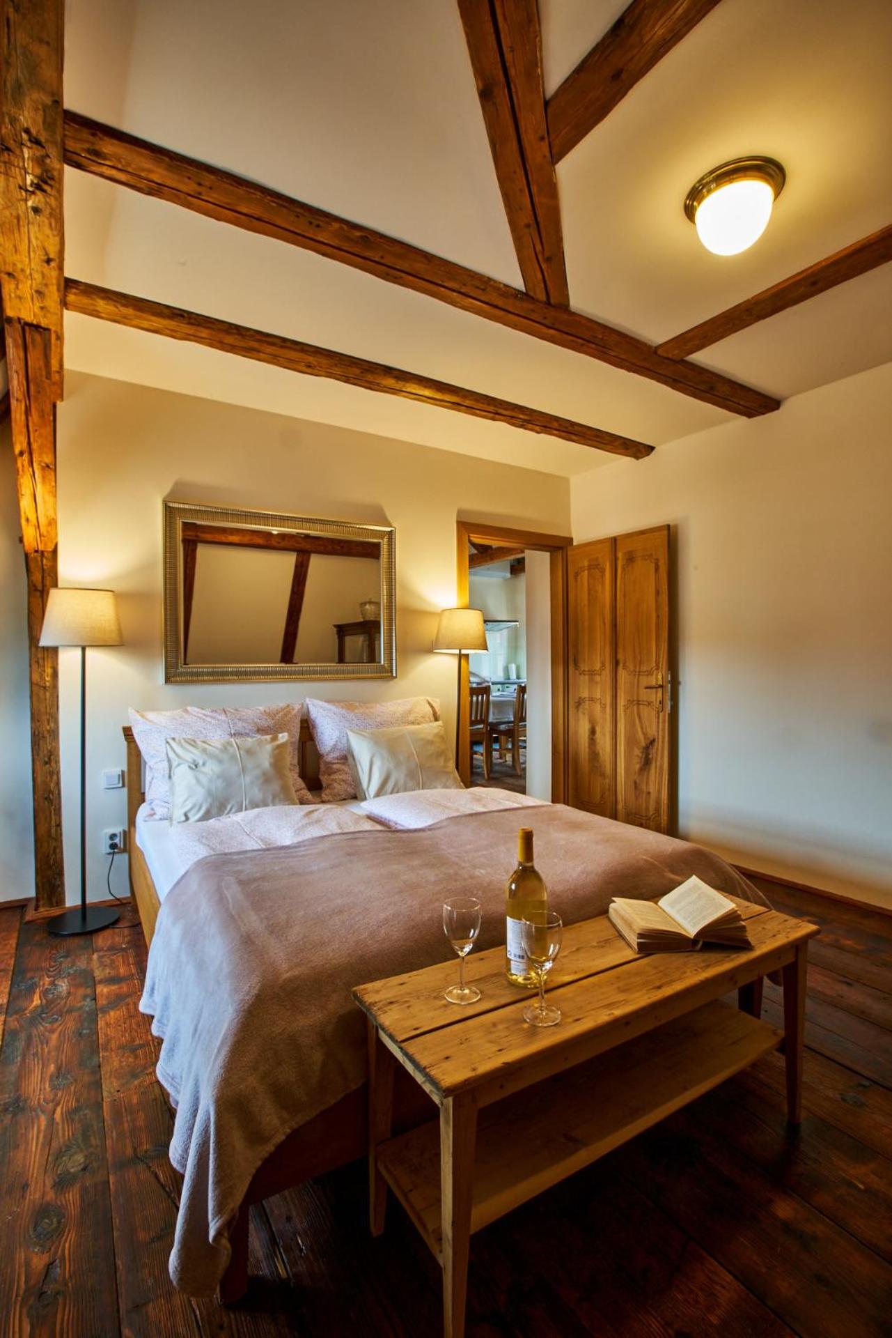 Baroque chaplain house Kaplanka 1796 A. D. - historical luxury apts in Bohemian Paradise
