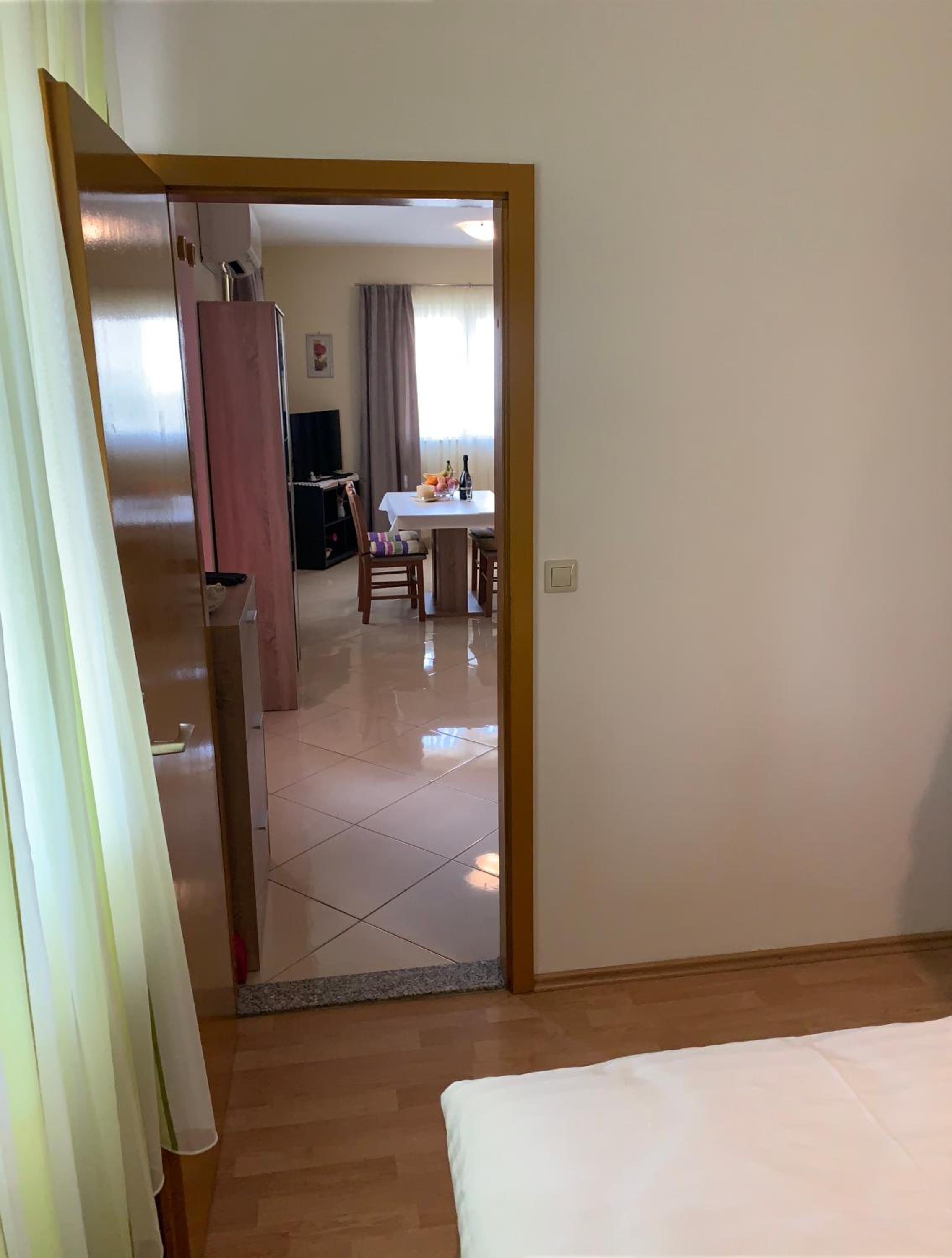 Apartment "Onkel" view 2
