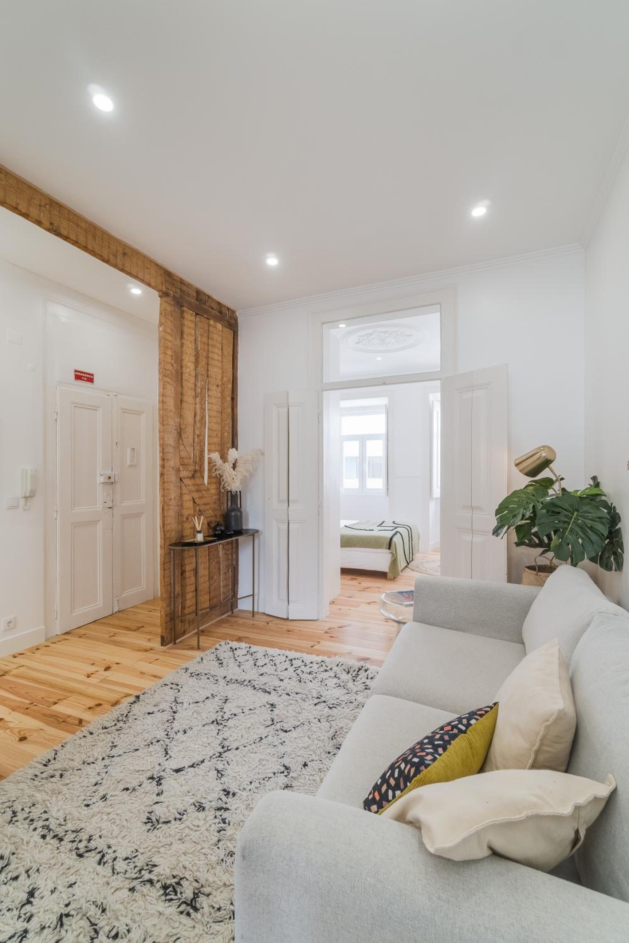 Casa Boma Lisboa - Sophisticated Apartment with Private Terrace - Alcantara VI view 2