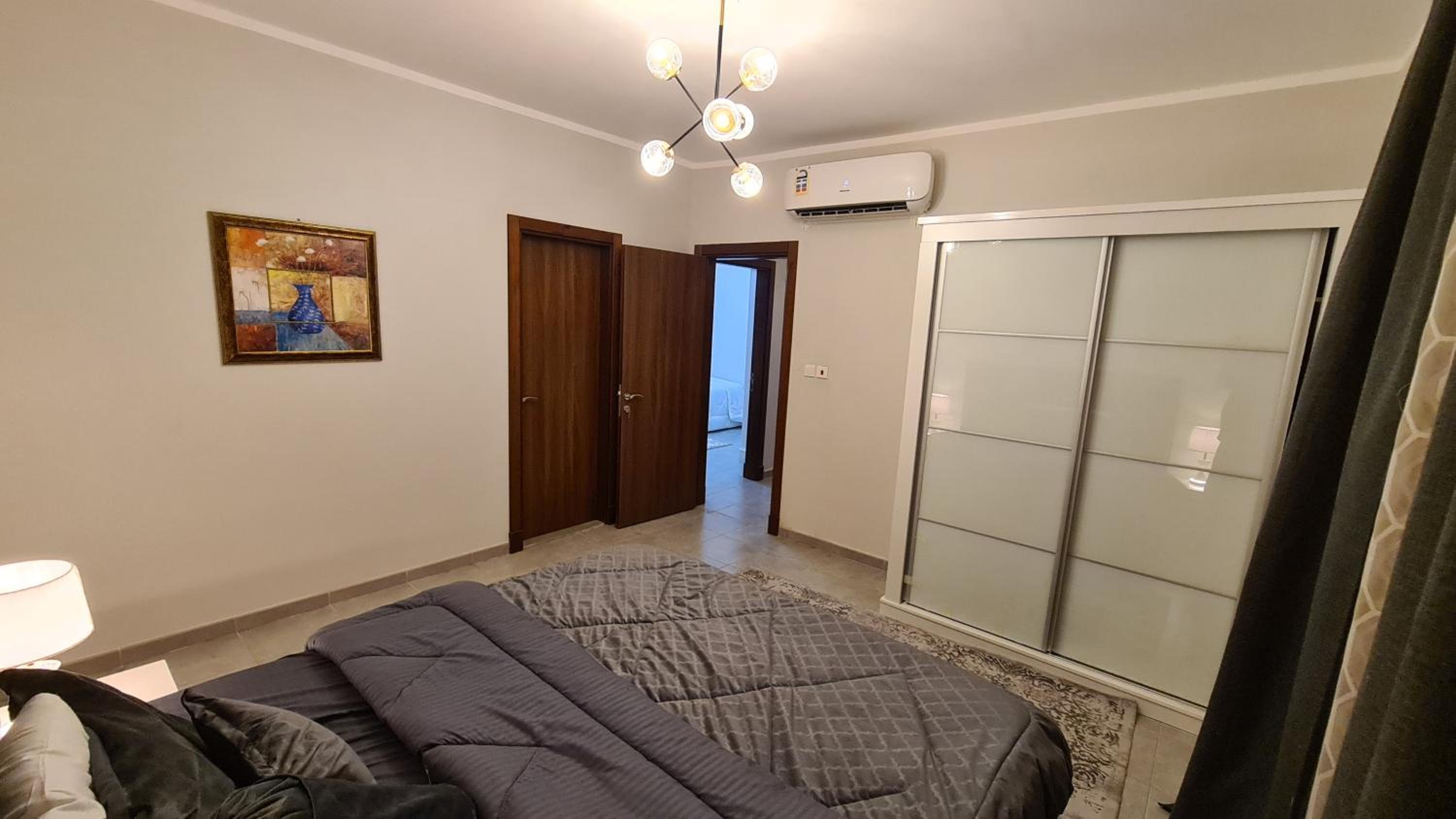 Photo 52