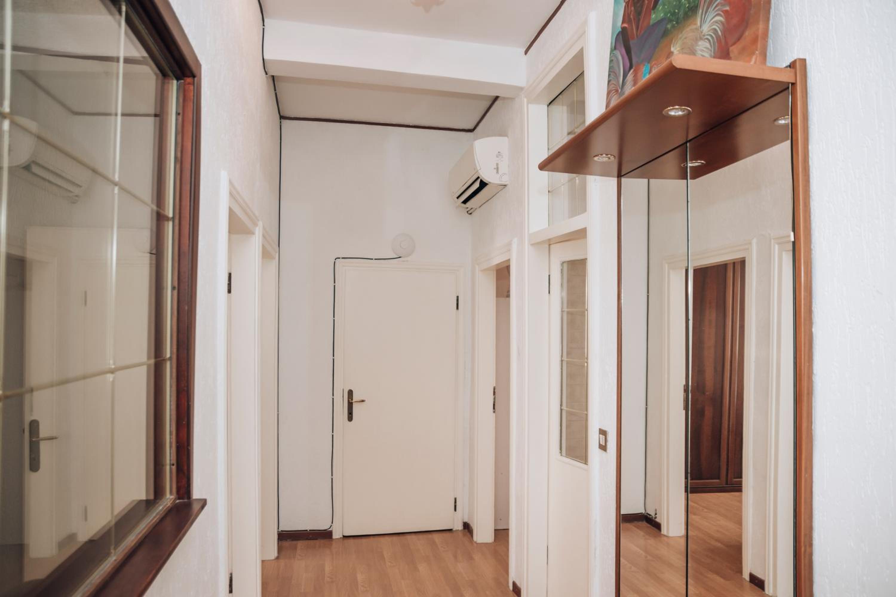 Bricola Biennale Apartments