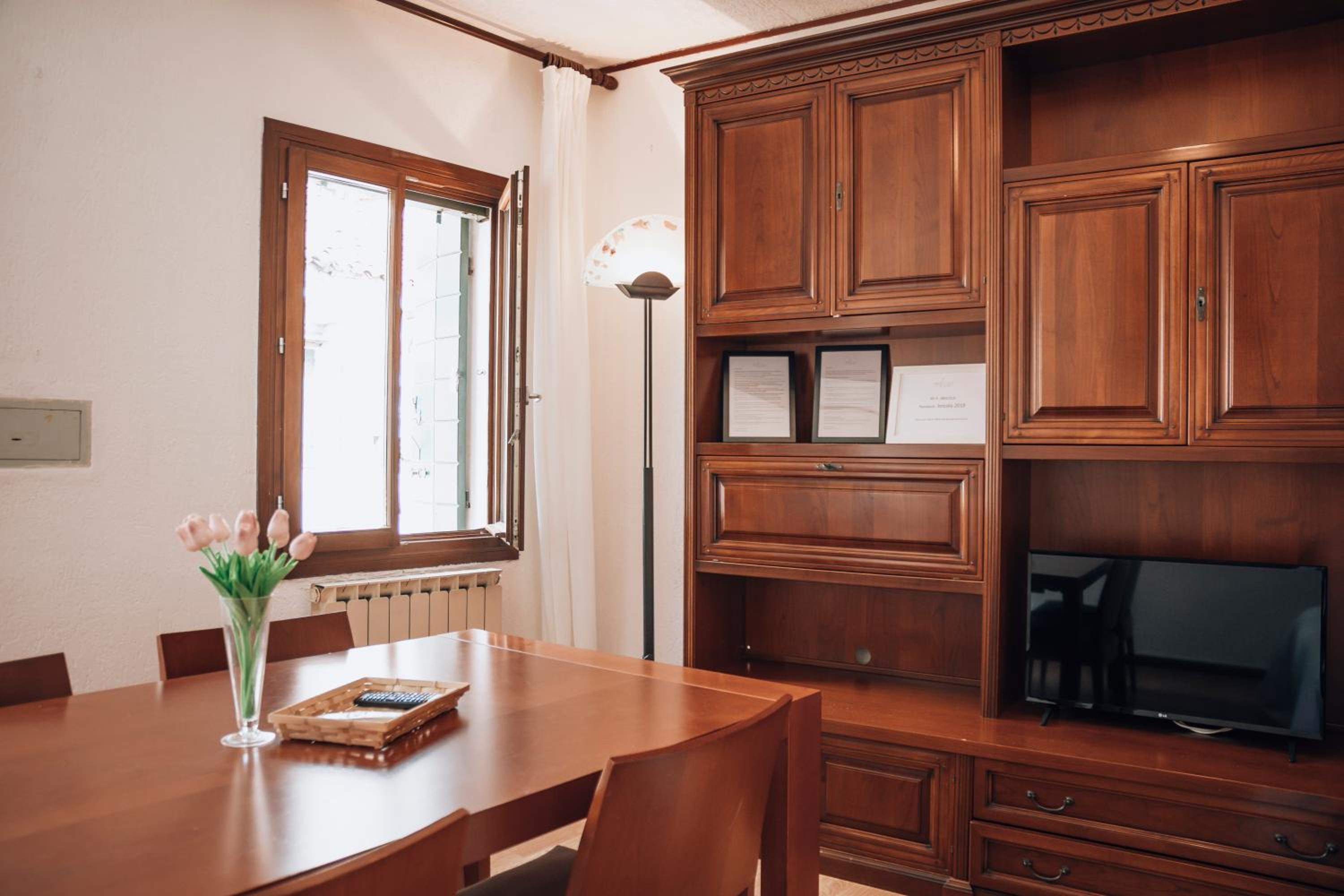 Bricola Biennale Apartments