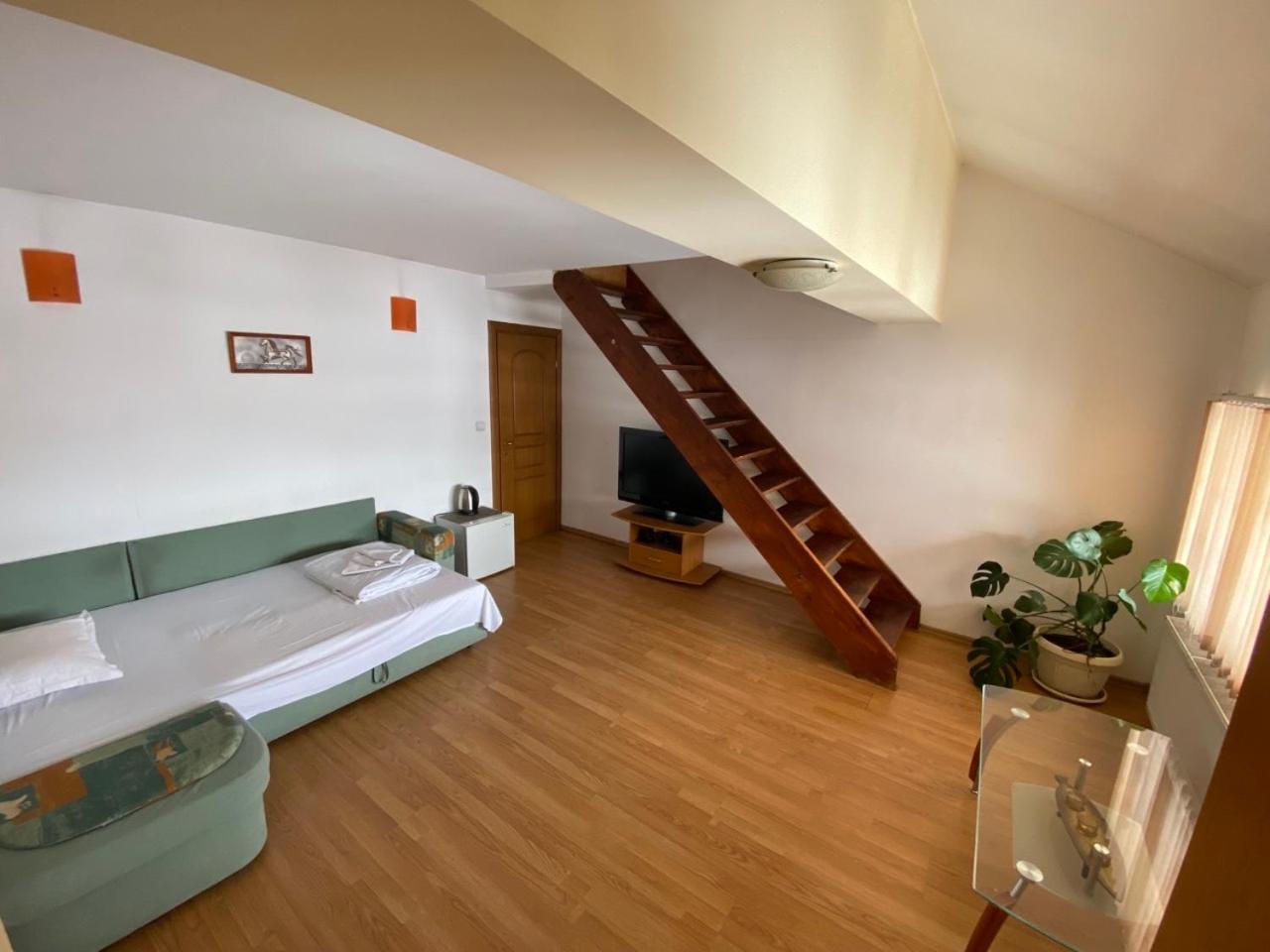 Family House Oreha