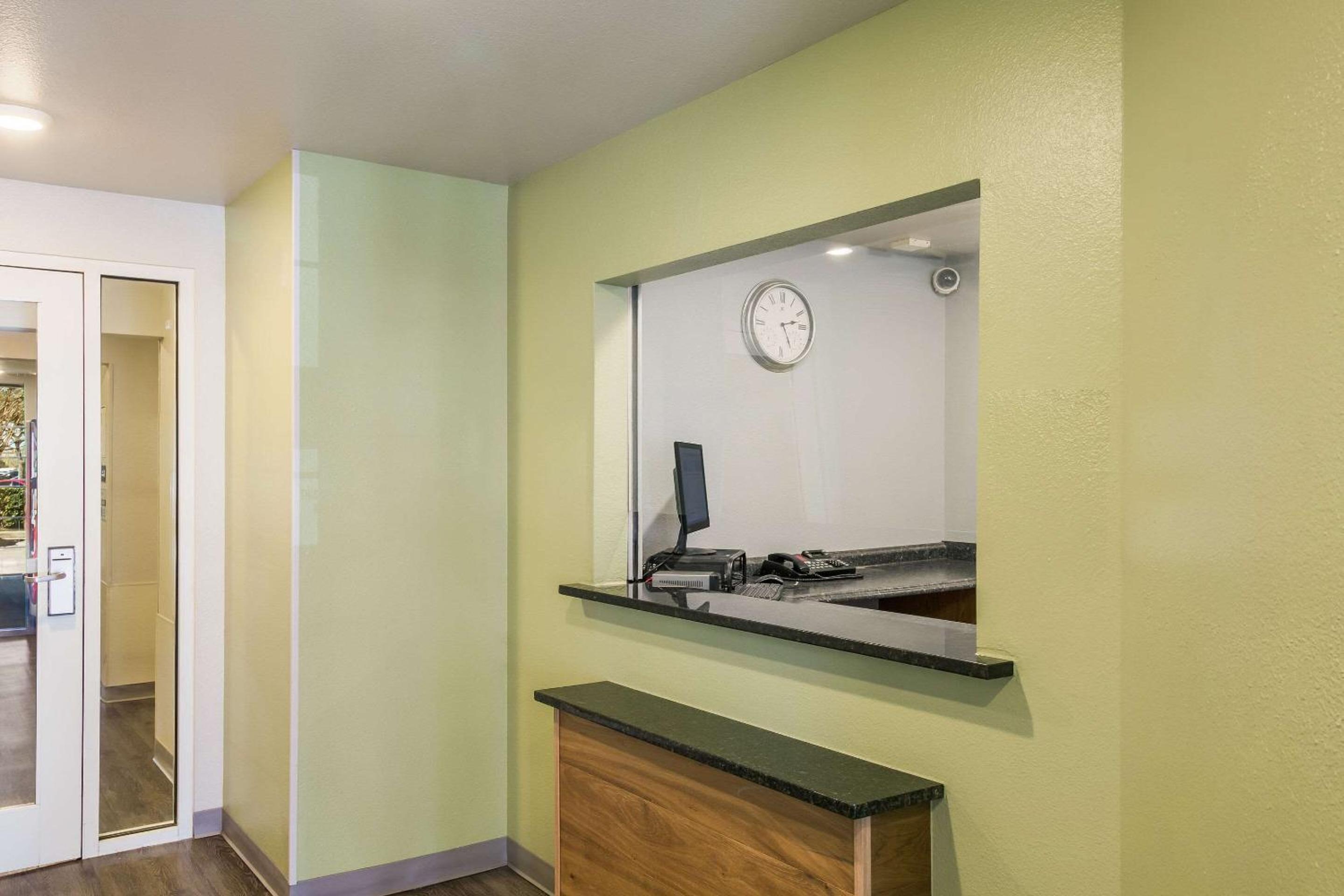 WoodSpring Suites Houston La Porte
