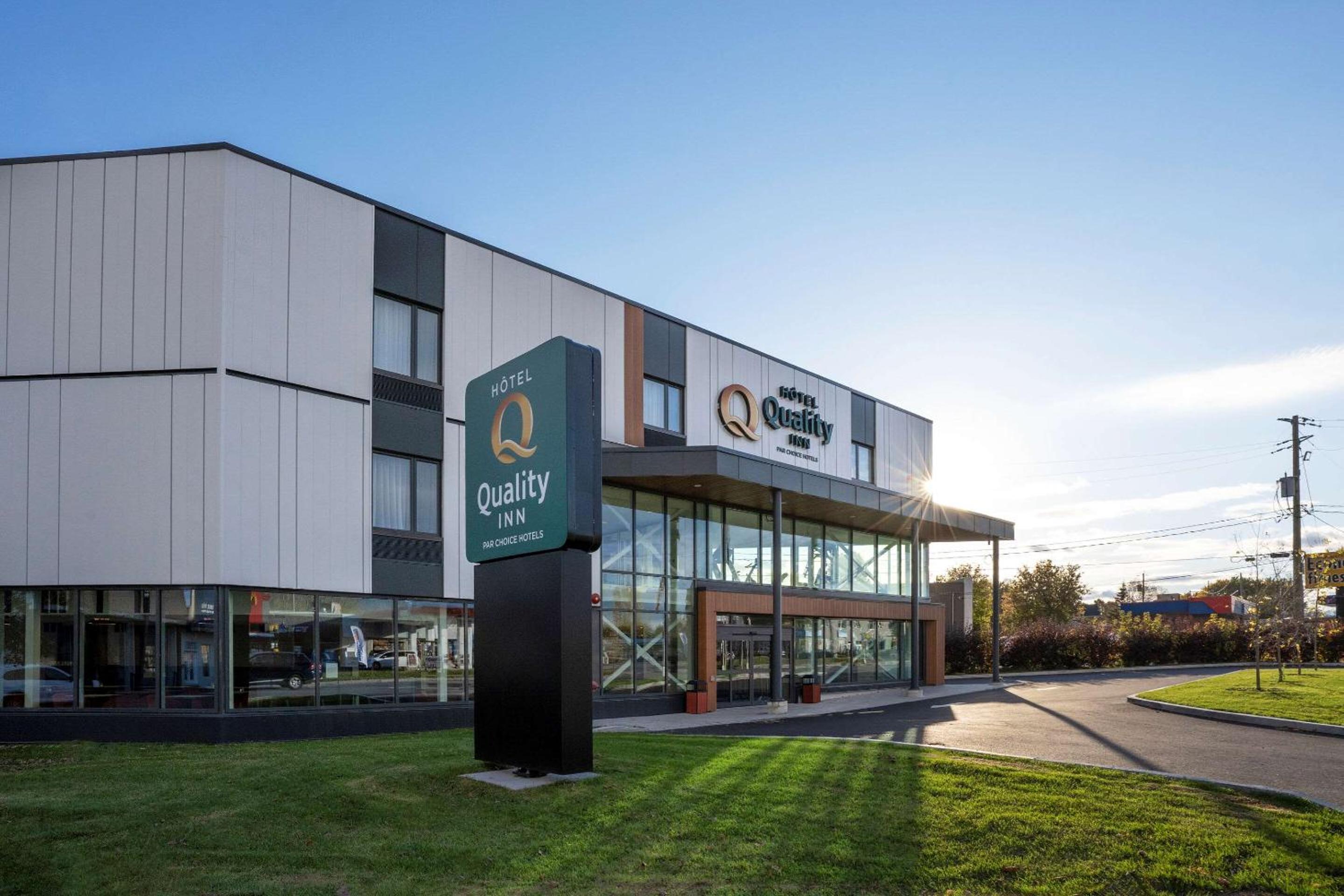 Hotel Quality Inn - Image 1