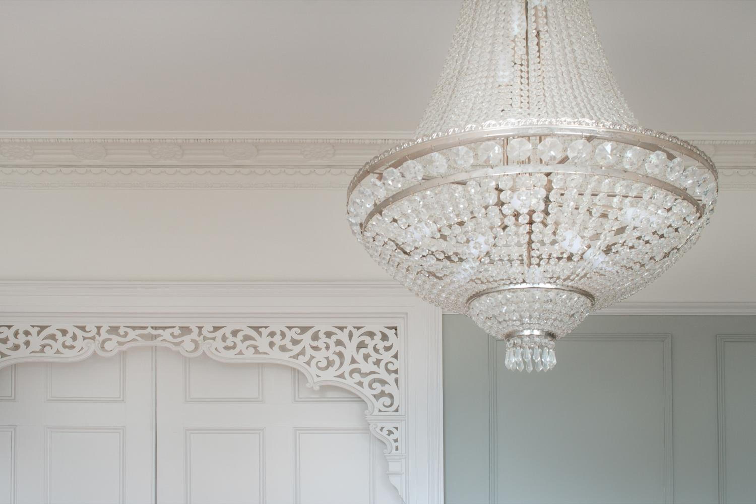 16 Lansdown Flat 3 - By Luxury Apartments