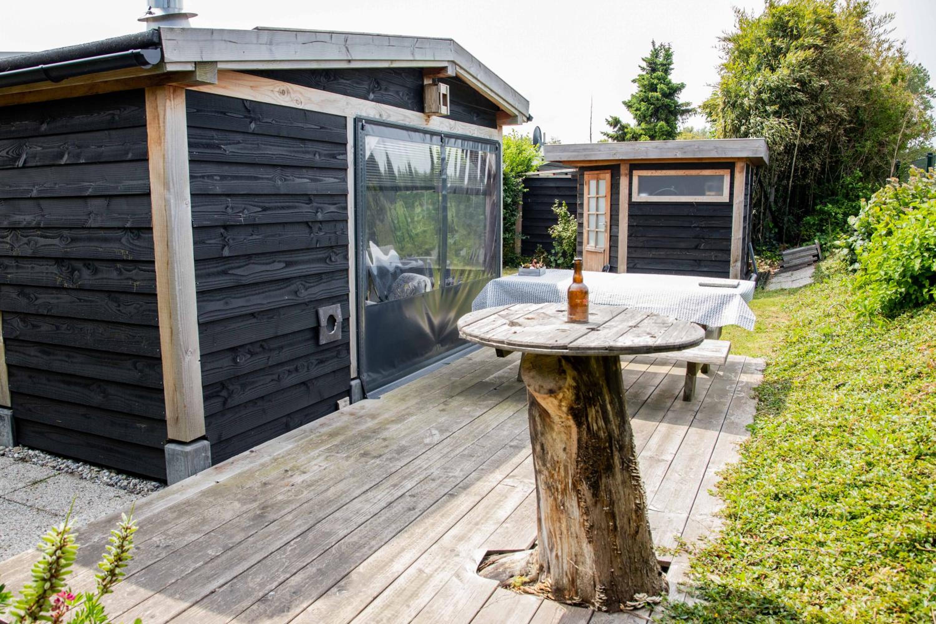 Strand-chalet Luna - 700 mtr van het strand van Ouddorp