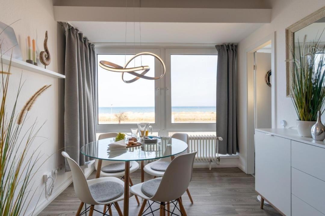 Strandhotel-Heiligenhafen-Wohnung-125-Typ-II-Meerblick-im-Strandhotel