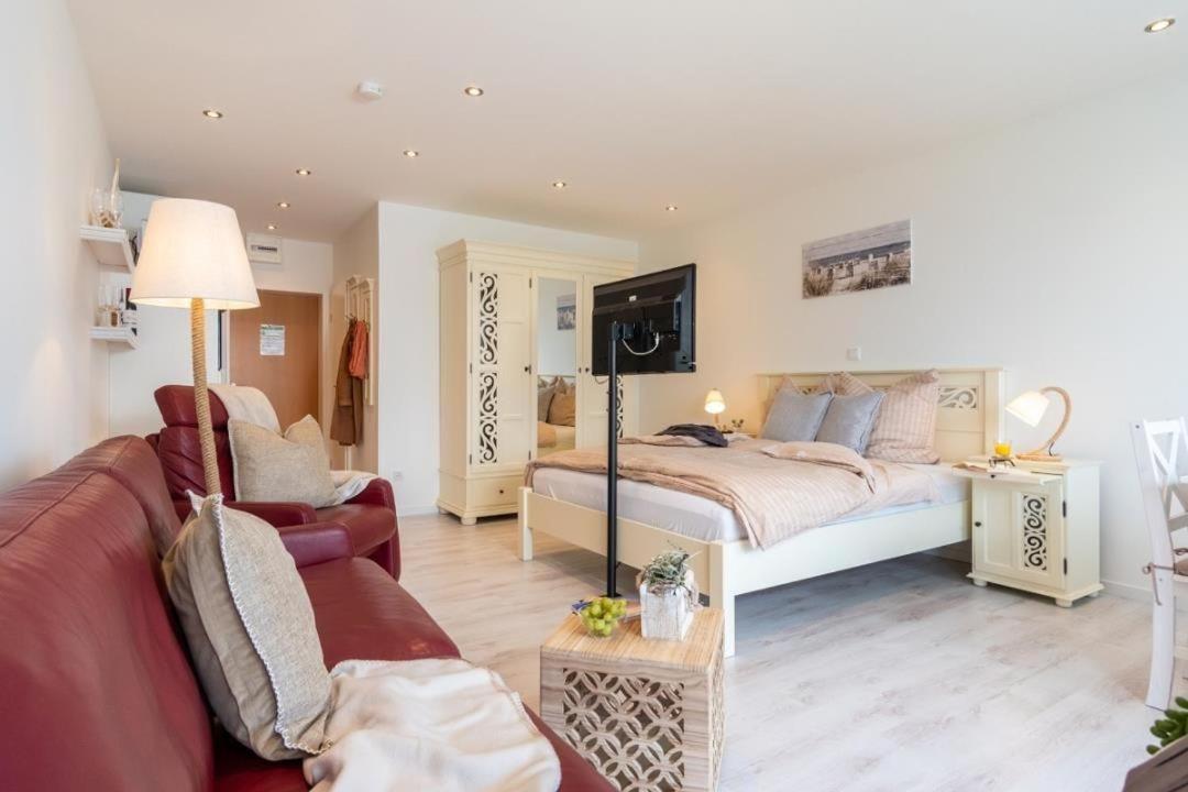 Strandhotel-Heiligenhafen-Wohnung-205-Typ-III