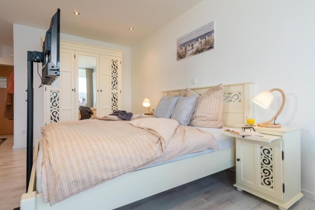 Strandhotel-Heiligenhafen-Wohnung-205-Typ-III