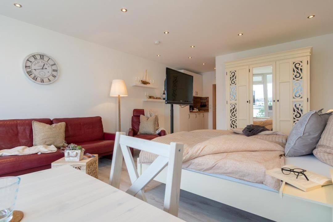 Strandhotel-Heiligenhafen-Wohnung-205-Typ-III