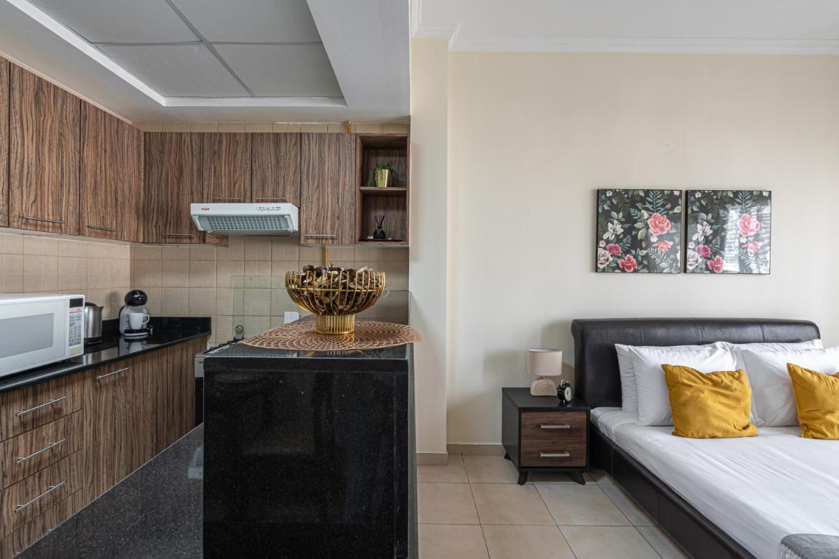 HiGuests - Spacious Studio With City Views Near Dubai Mall