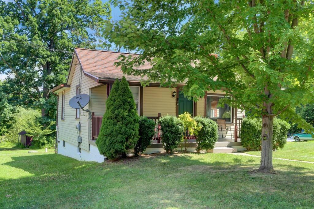 Stay On State - 15 Min to Harrisburg, 30 Min to Carlisle 2BR tastefully decorated view 5