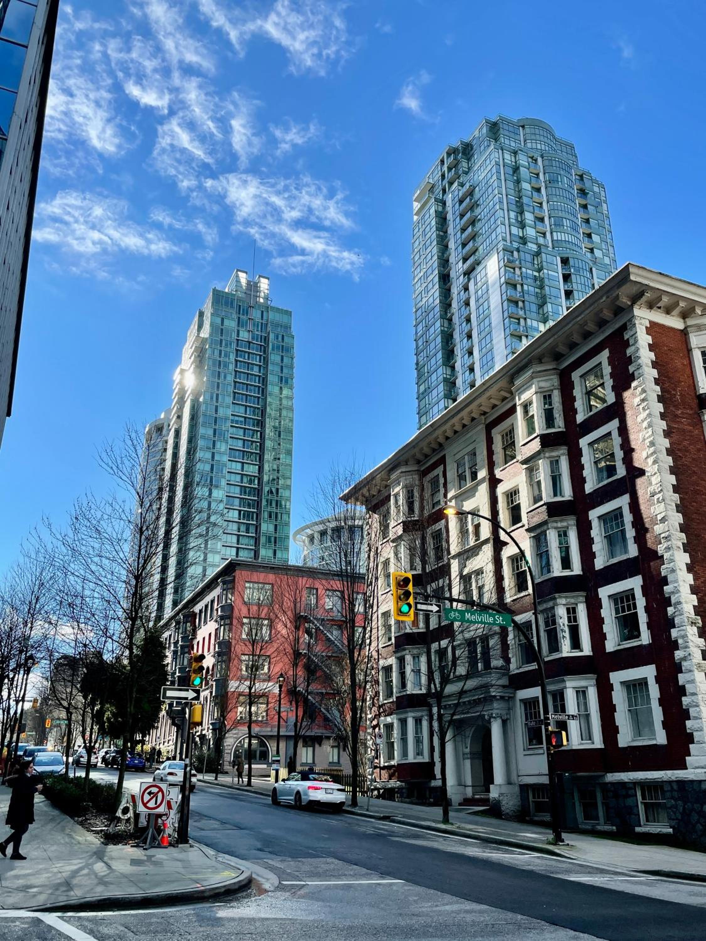 Best Location Downtown Chic Suites