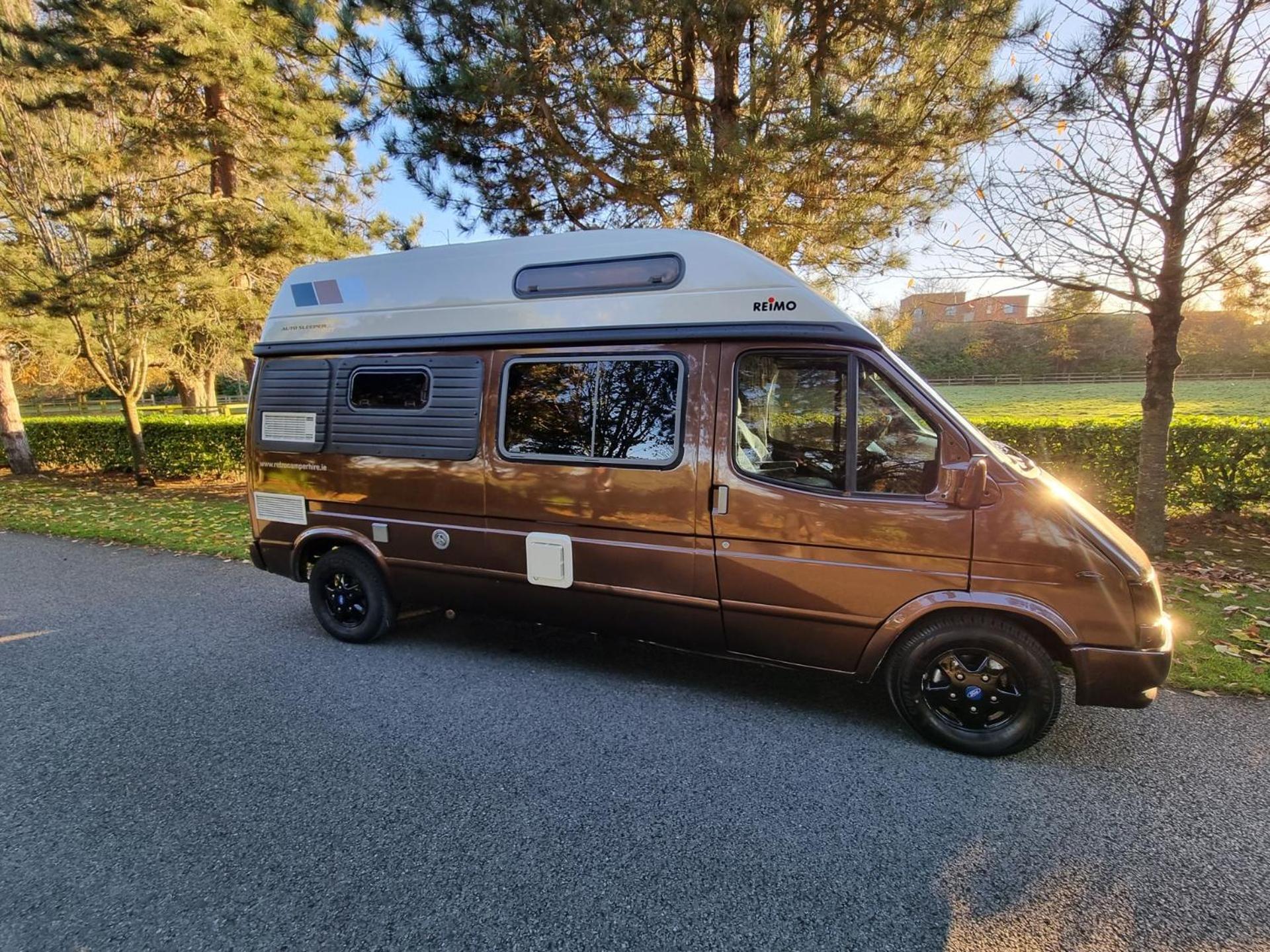 RETRO CAMPER HIRE LTD Campervan Hire Company