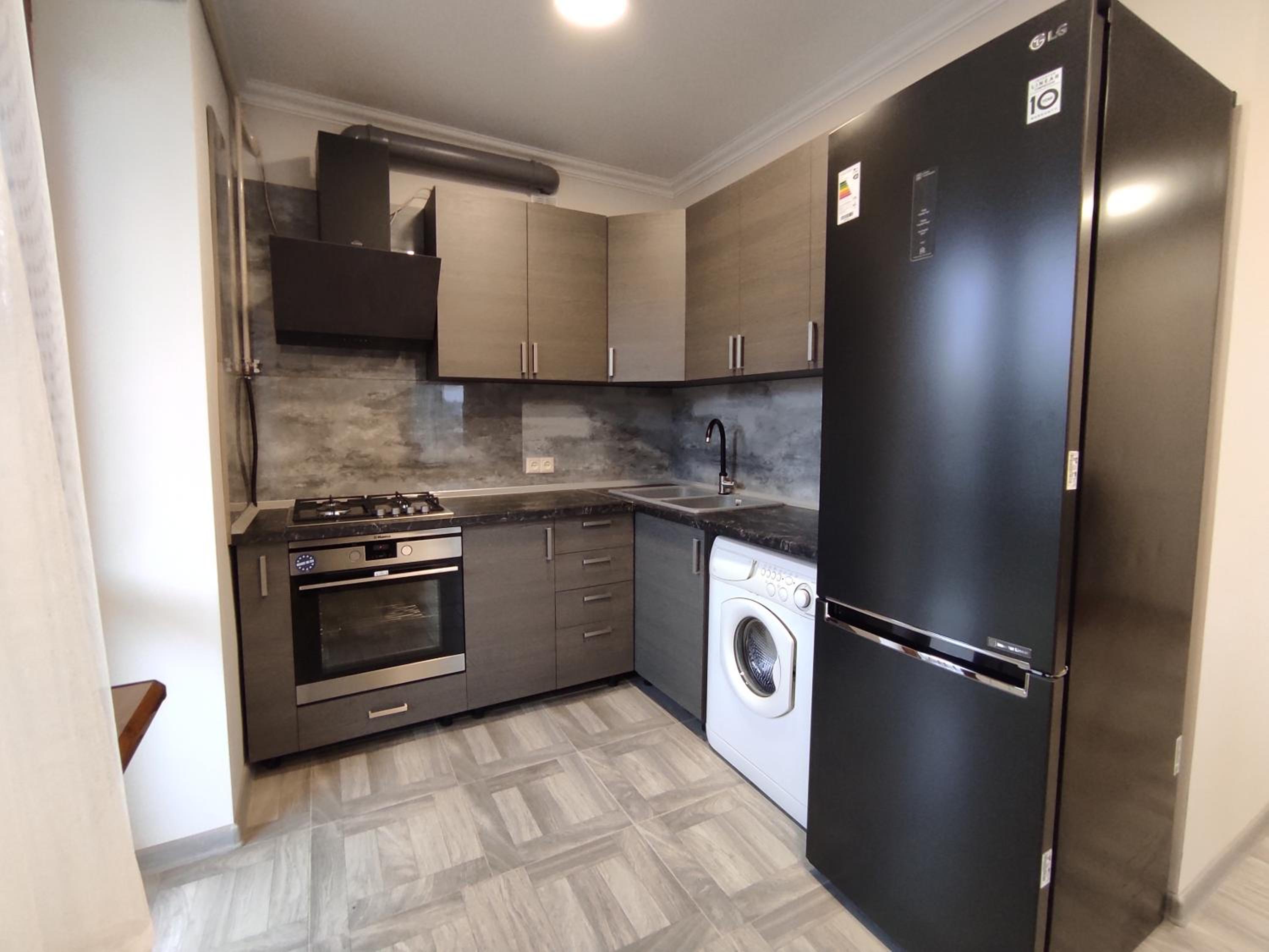2 bedroom apartment, quiet and spacious