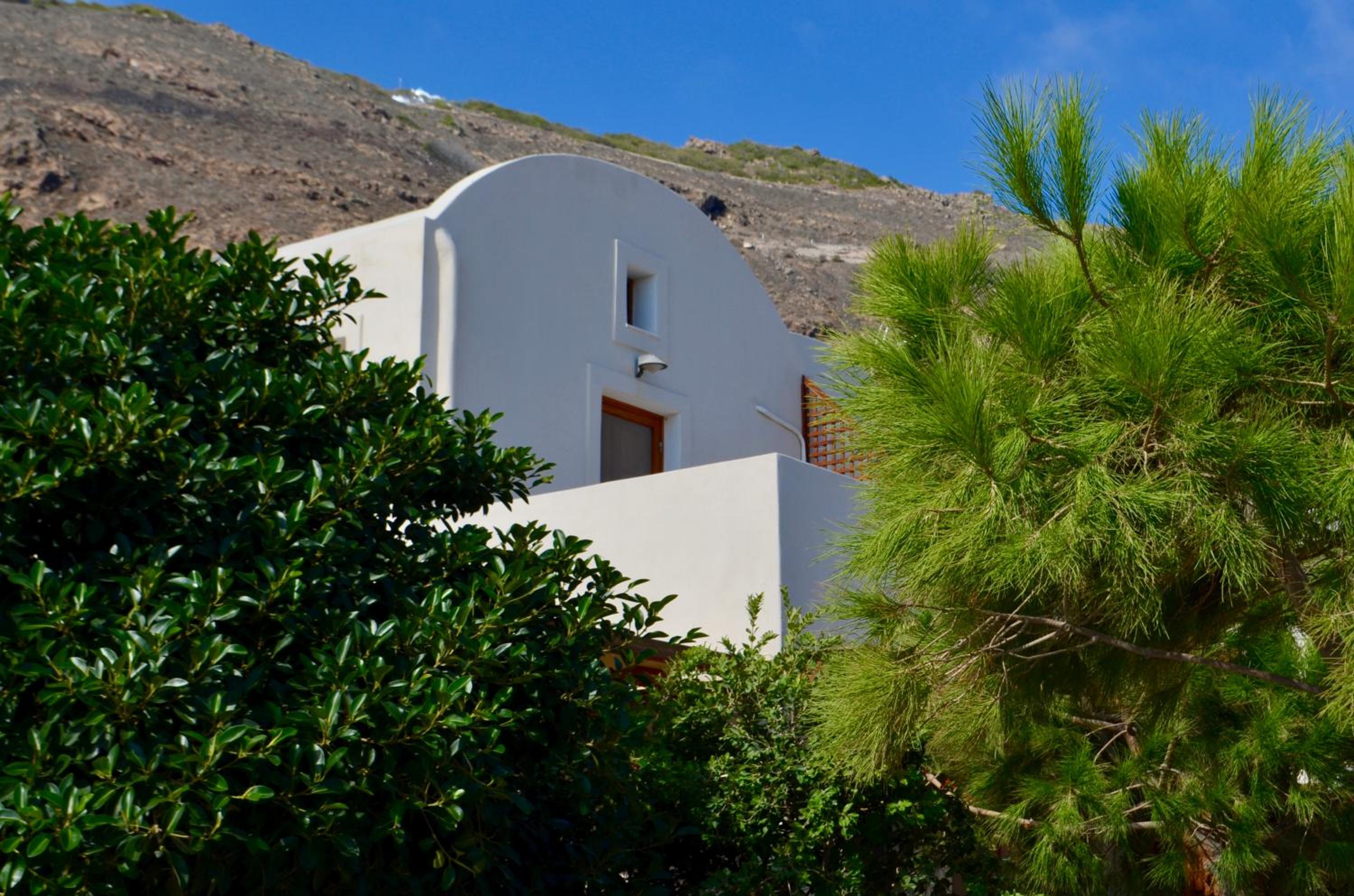 Absolute peace south villa a place to chill view 3