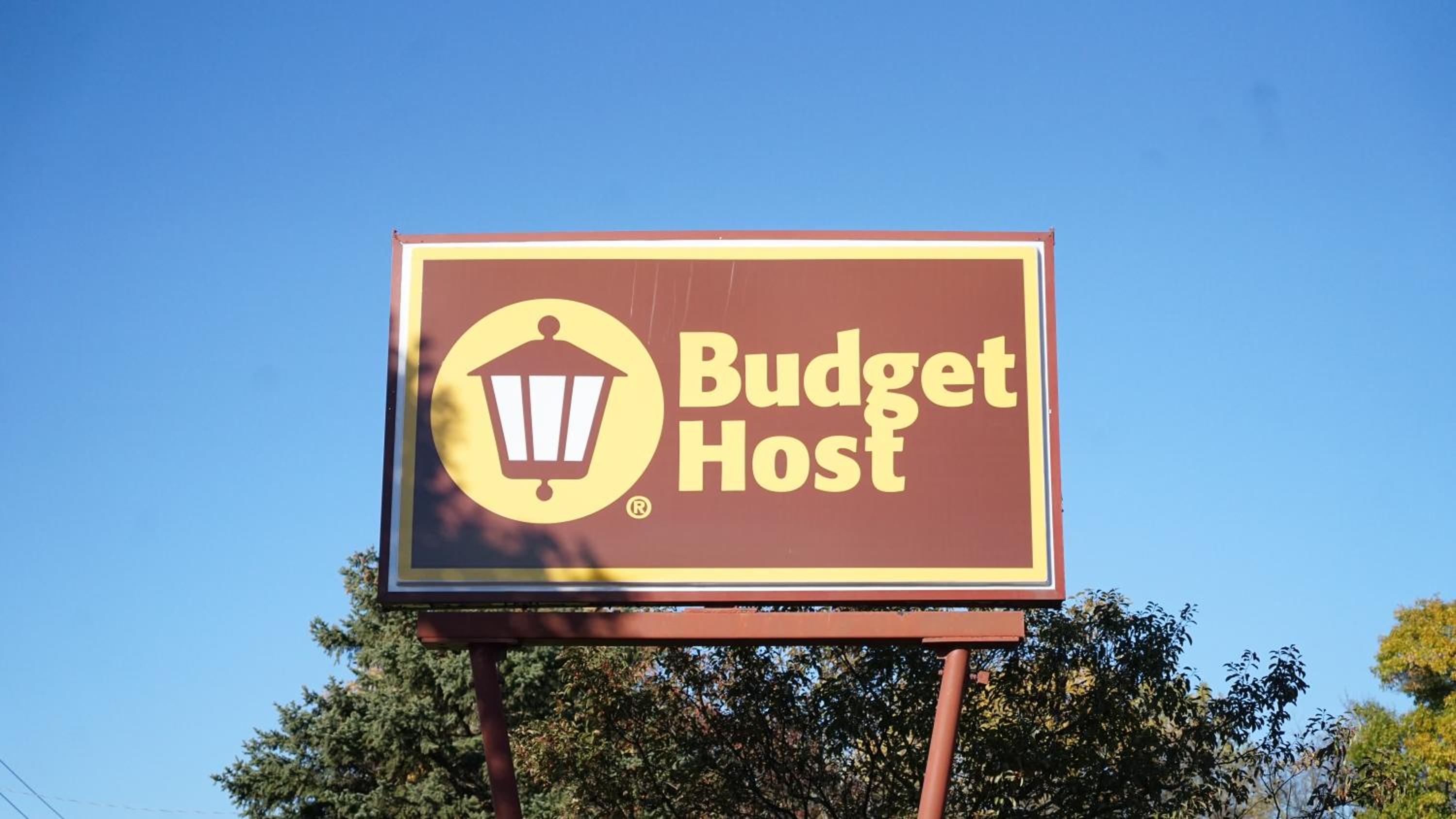 Budget Host Inn Fridley - Property Image 25