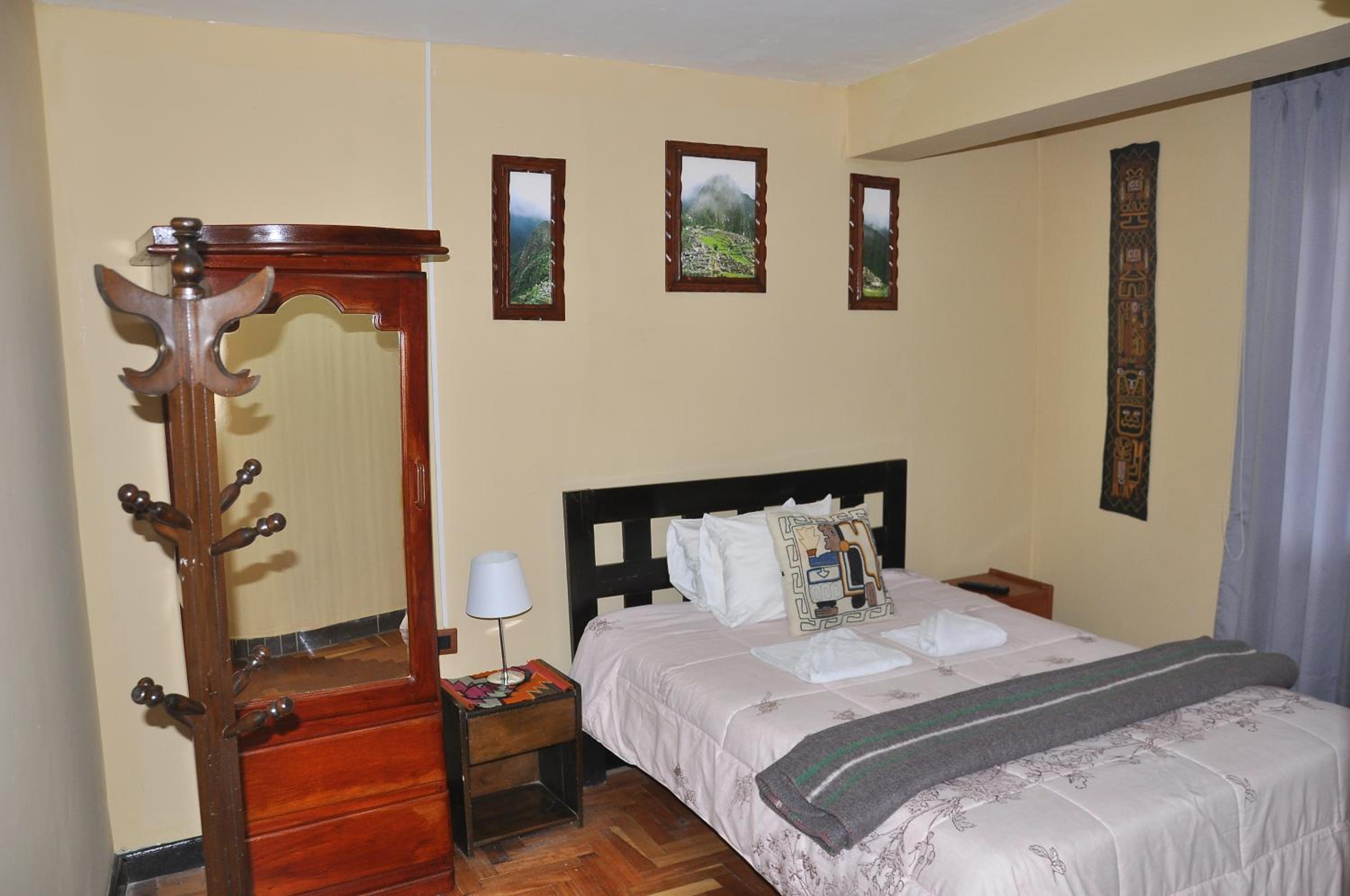 Hostal Goya Andina