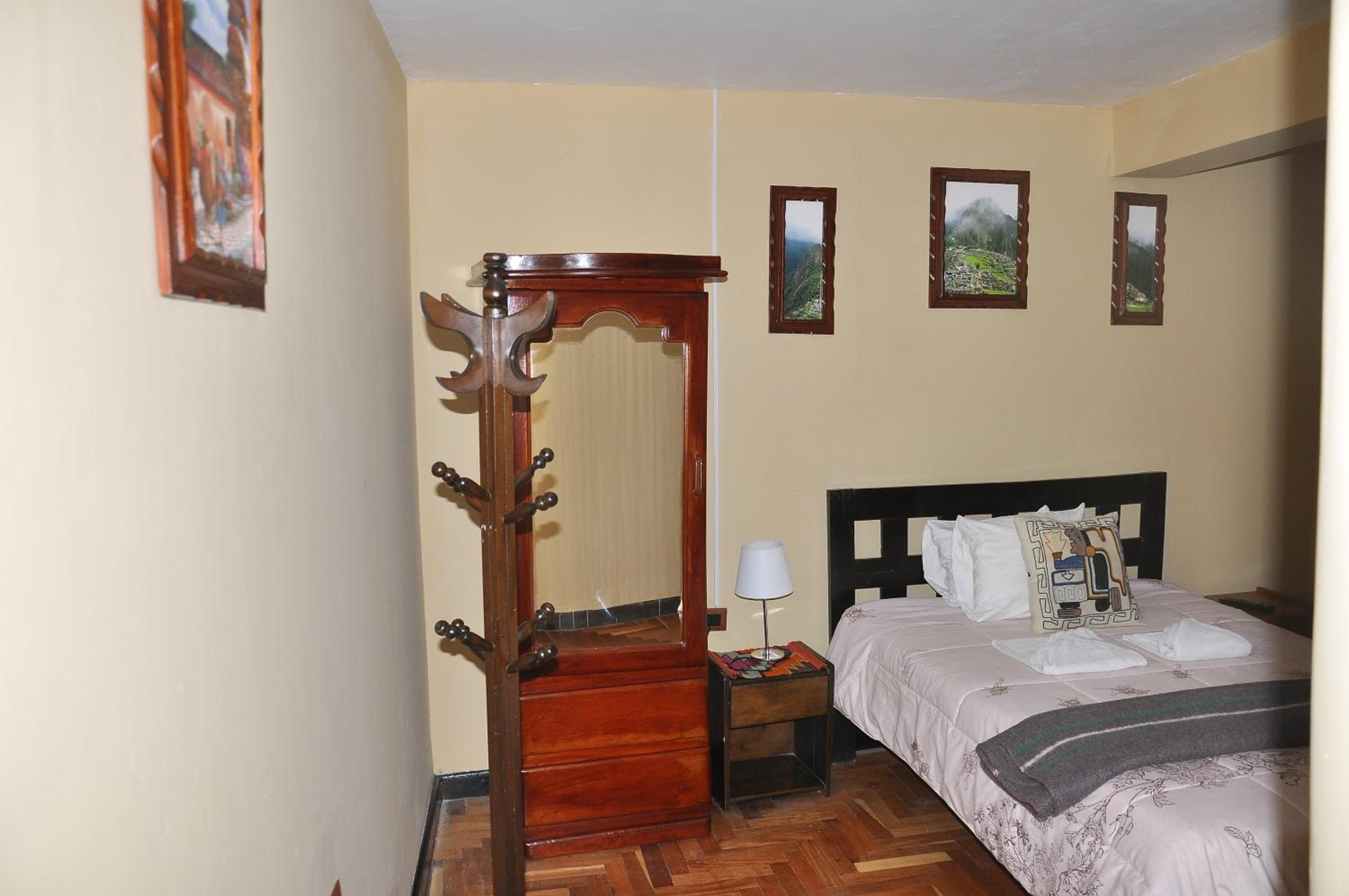 Hostal Goya Andina
