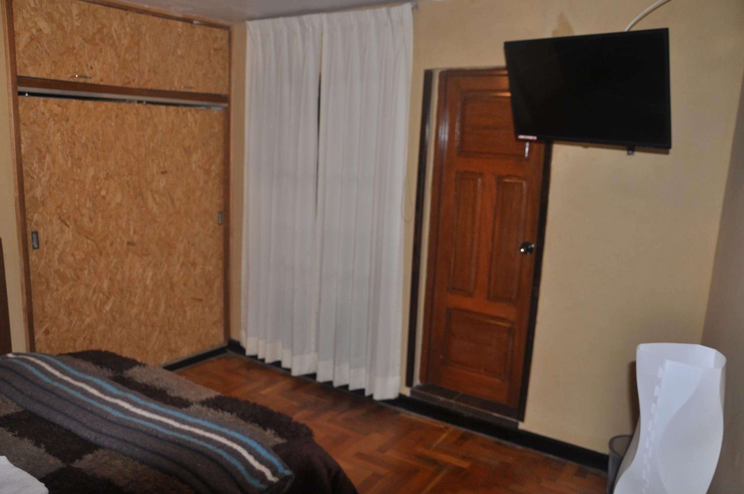 Hostal Goya Andina
