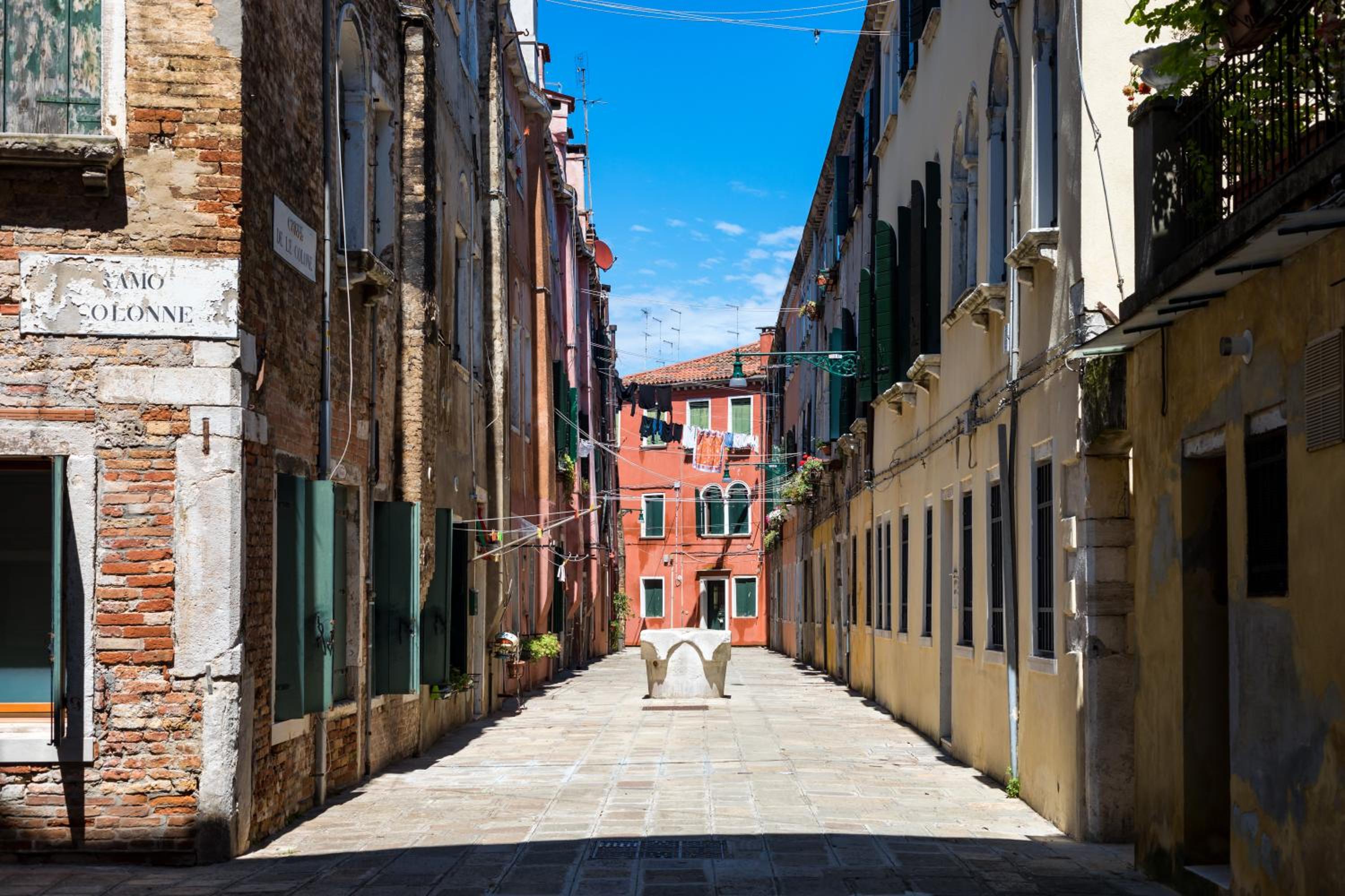 Bricola Biennale Apartments