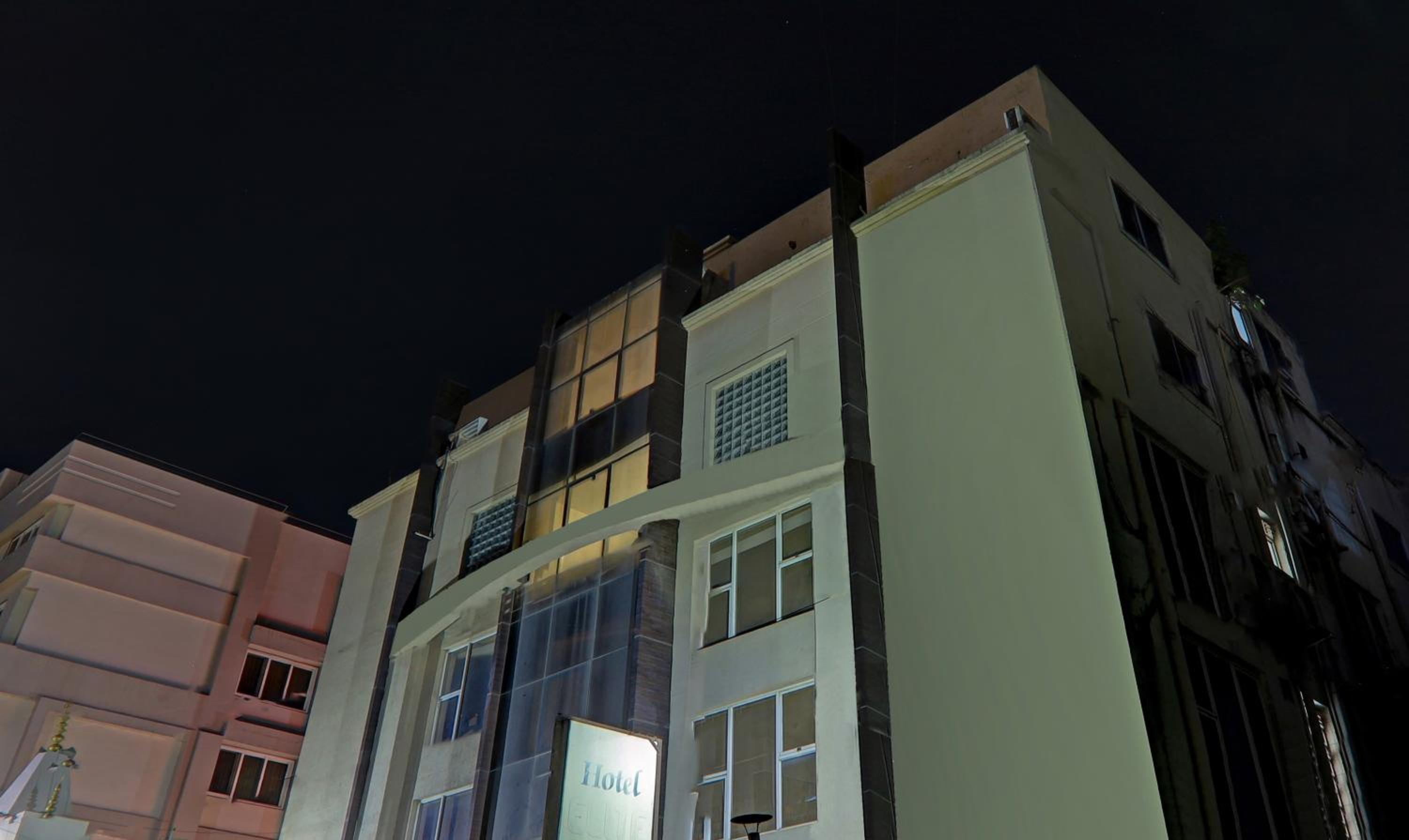 Treebo Elite City Upper Bazar view 5