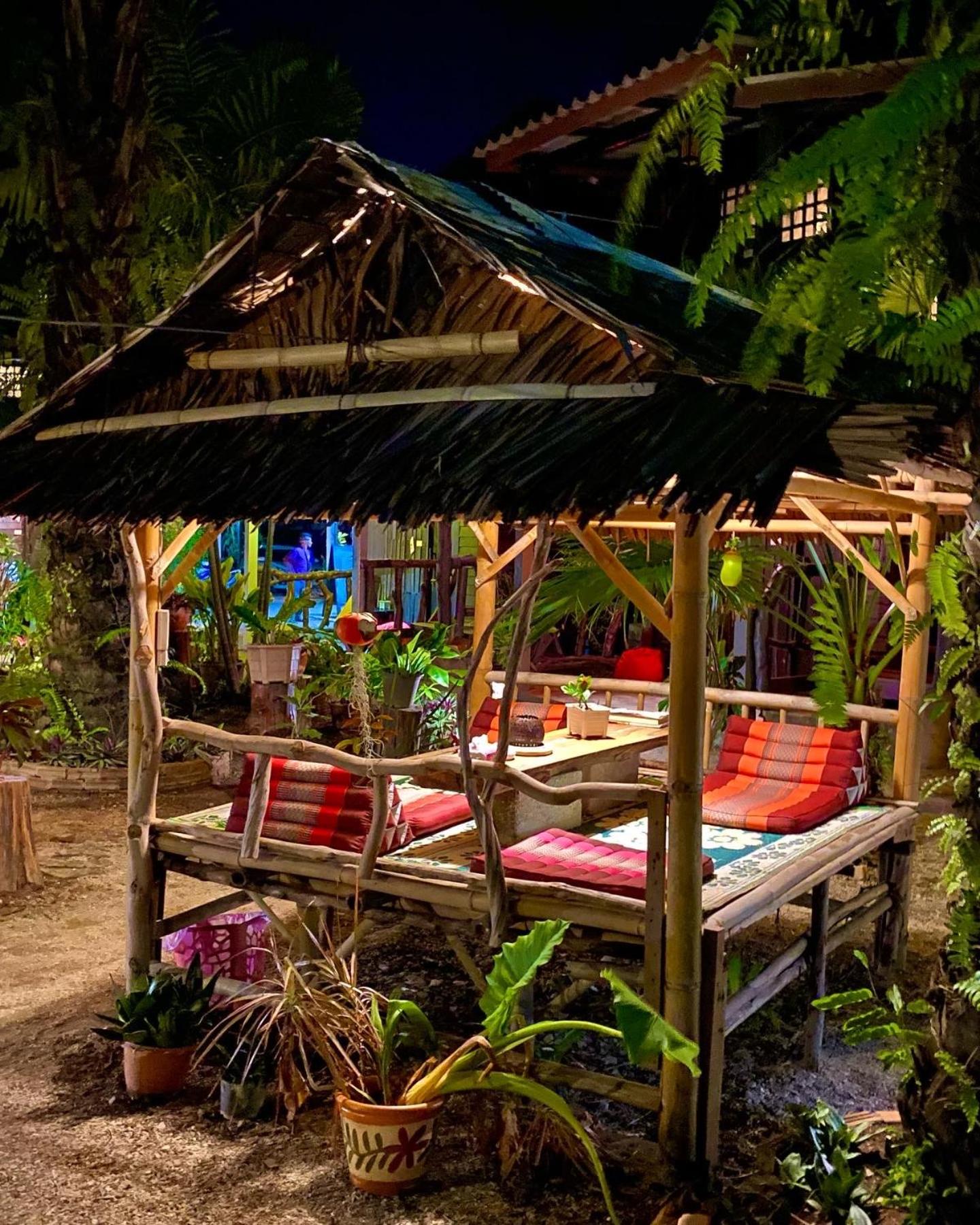 Leaf House Bungalows