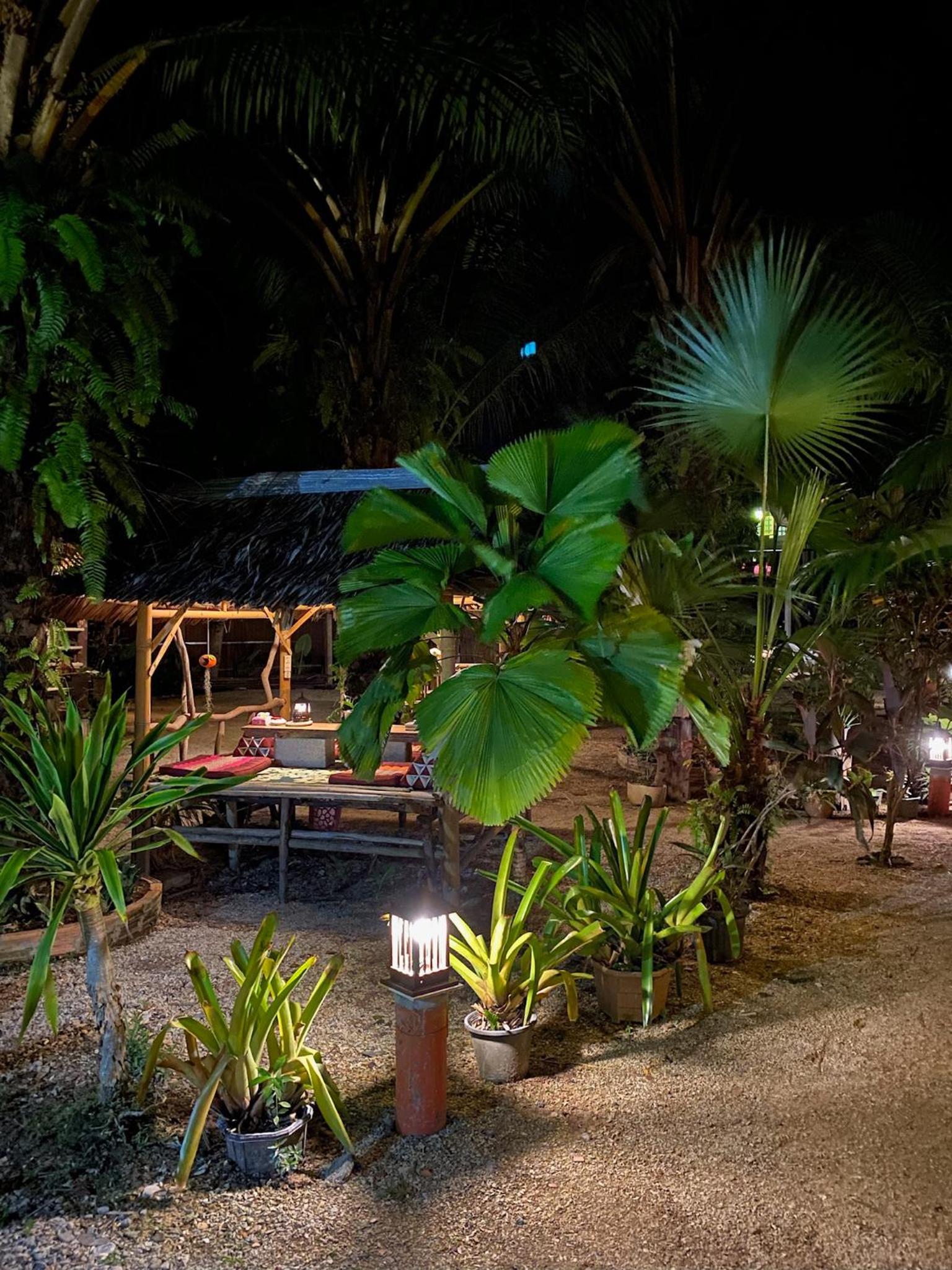 Leaf House Bungalows