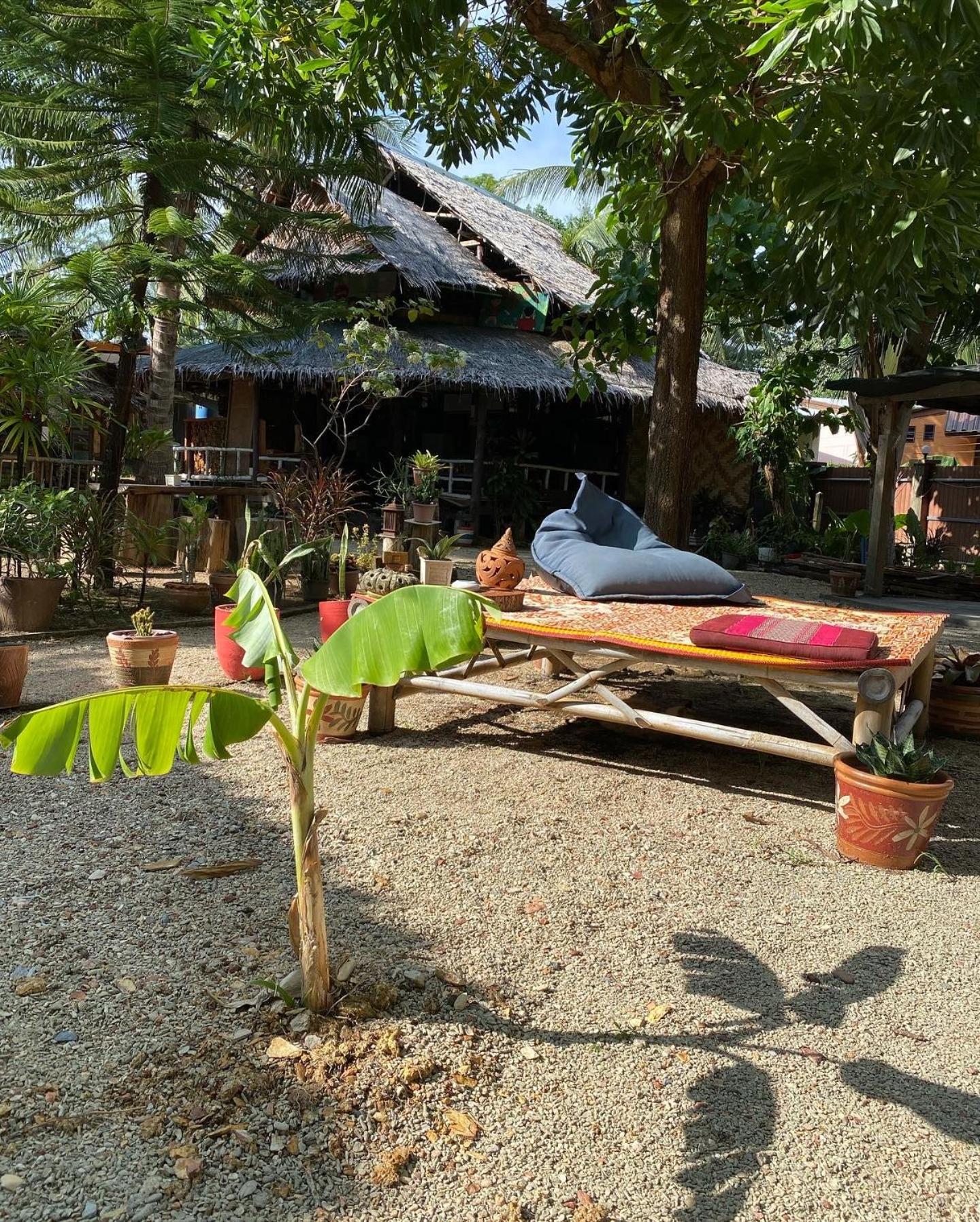 Leaf House Bungalows