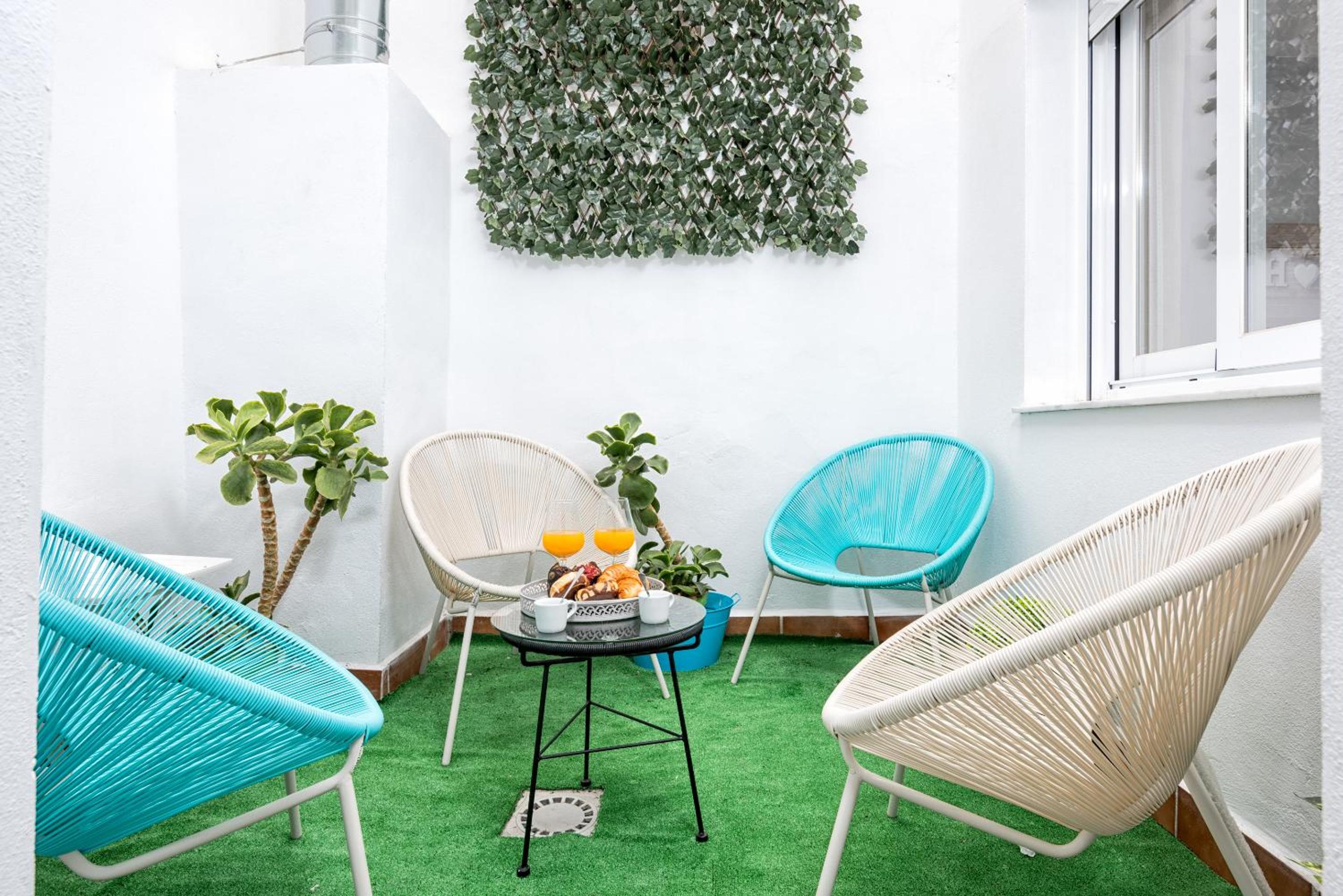 balance & terrace