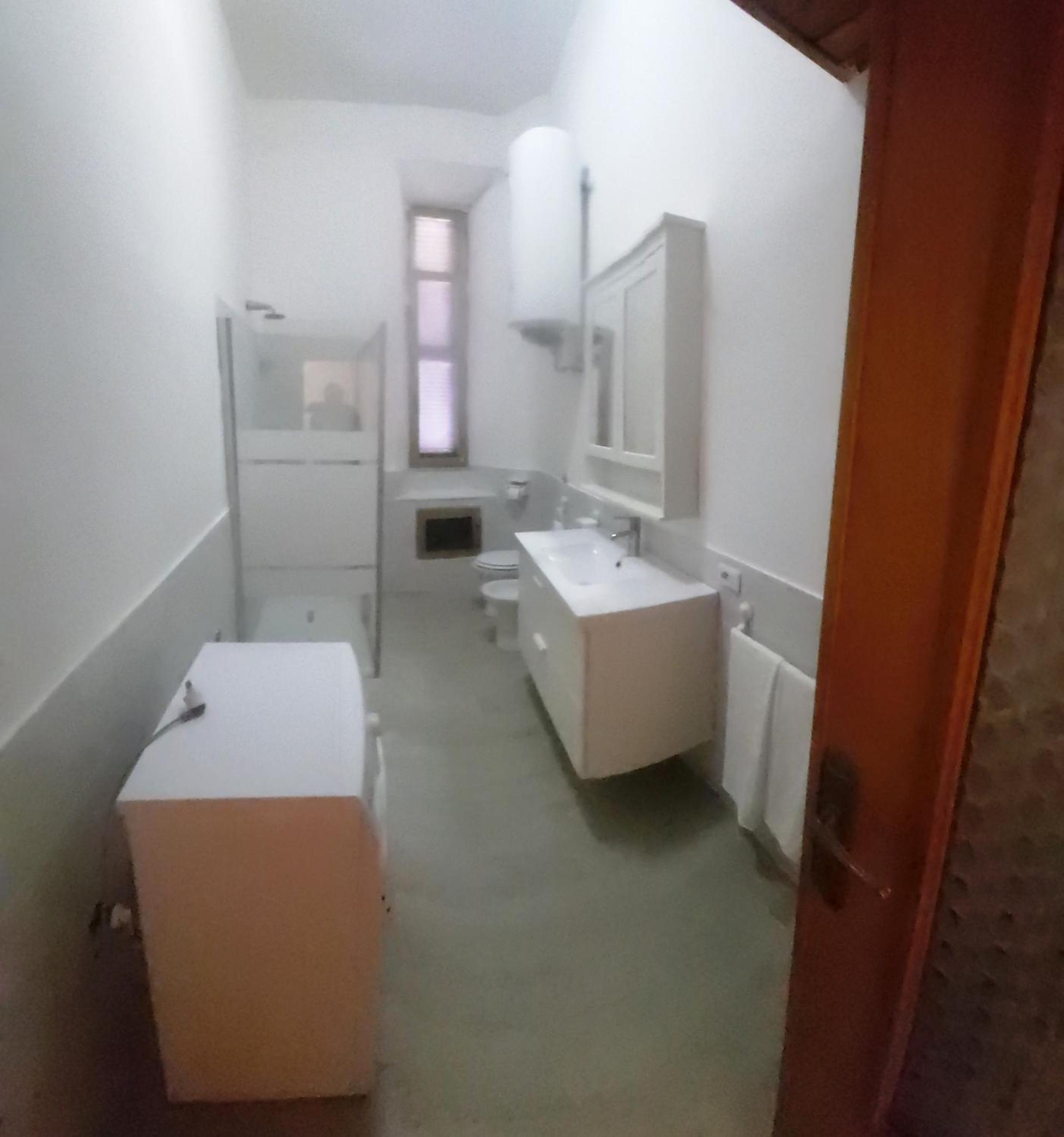 WHOLE HOLIDAY HOME APARTMENT LOVELY CIVITAVECCHIA da PAMINO & PRISCILLA view 4