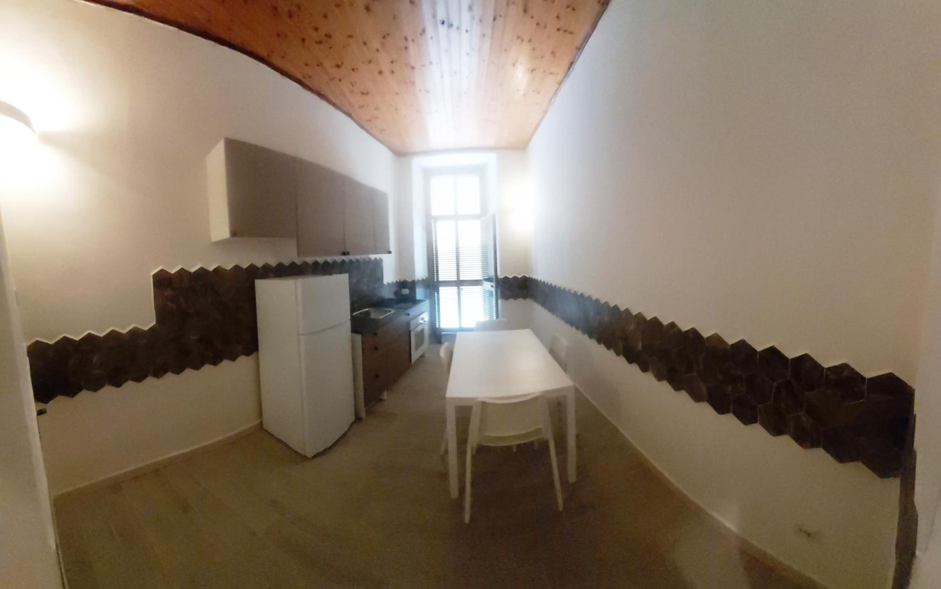 WHOLE HOLIDAY HOME APARTMENT LOVELY CIVITAVECCHIA da PAMINO & PRISCILLA view 2