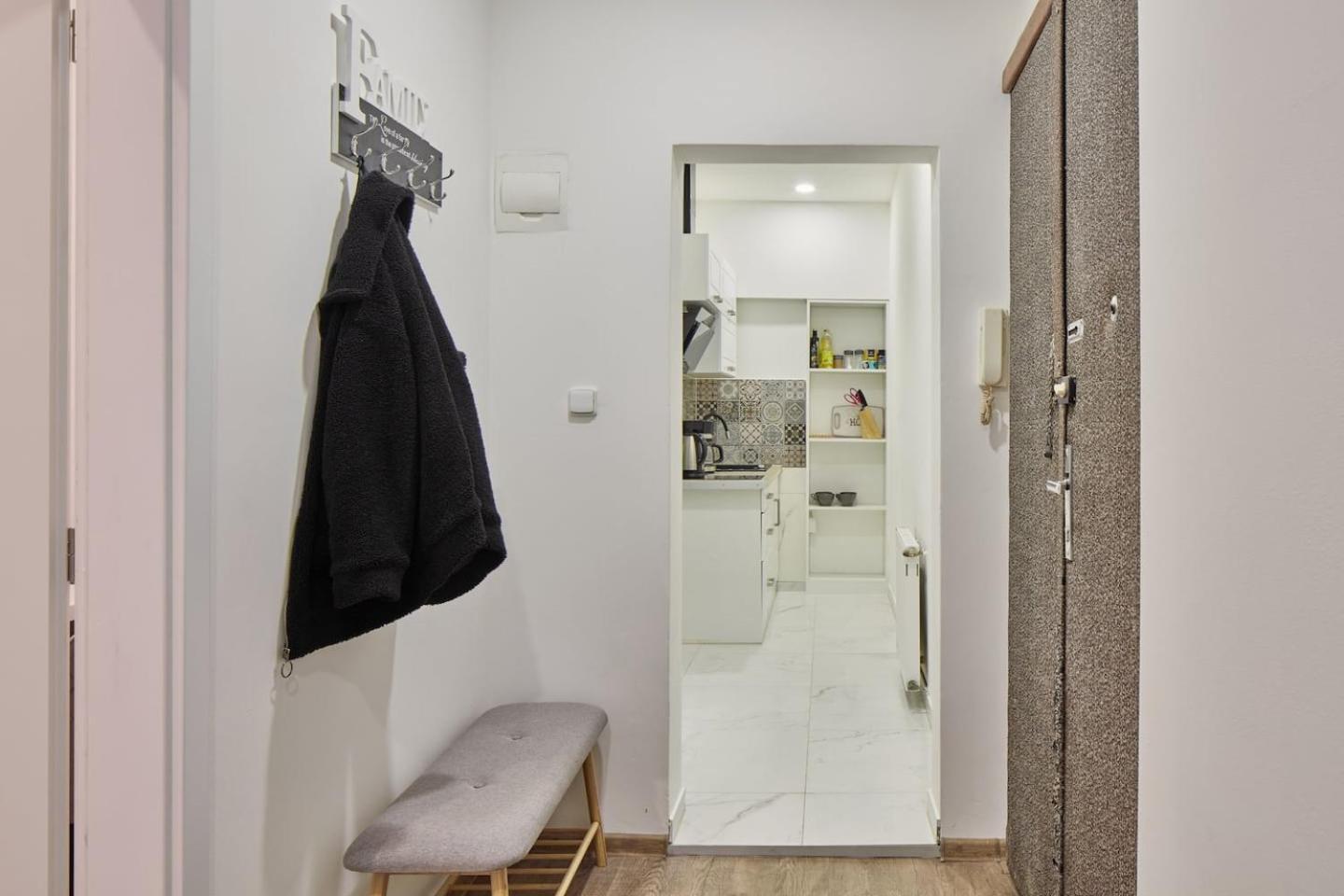 Nice and cozy apartment right at TV tower