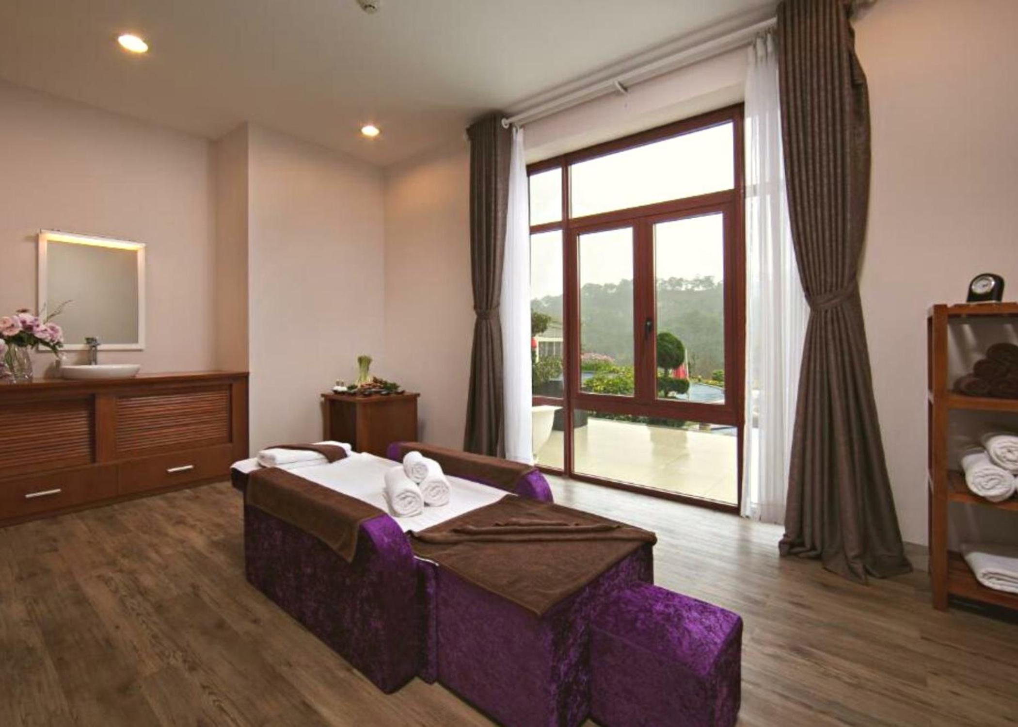 Swiss-Belresort Tuyen Lam