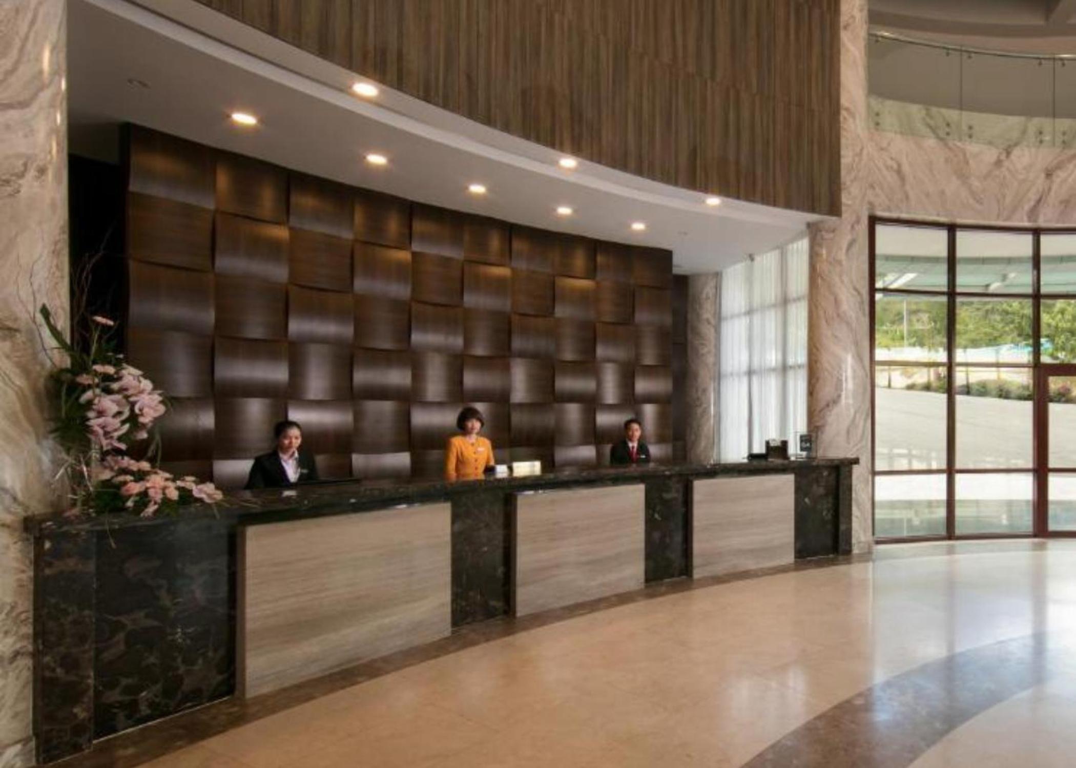 Swiss-Belresort Tuyen Lam