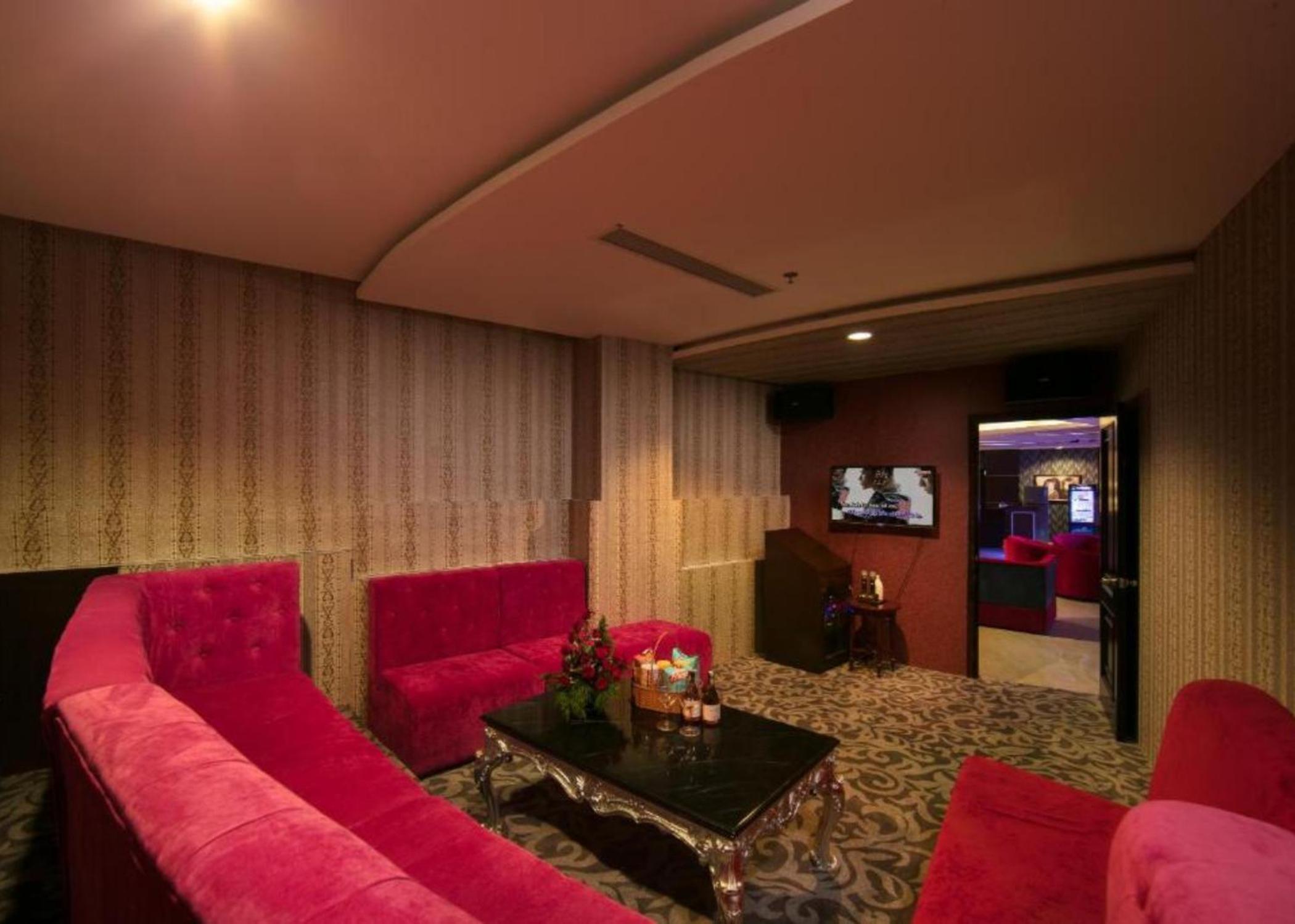 Swiss-Belresort Tuyen Lam