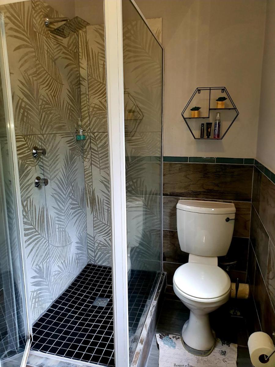 Merry Monte Casino Lodge House in Fourways, Sandton, photo 5 of 17