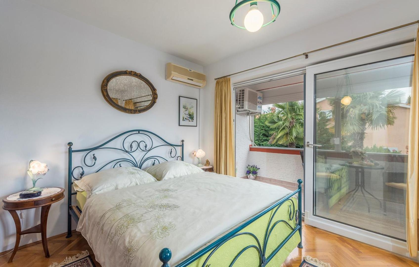 Villa Vallis Aurea for max 10 Persons with pool Kukci Poreč