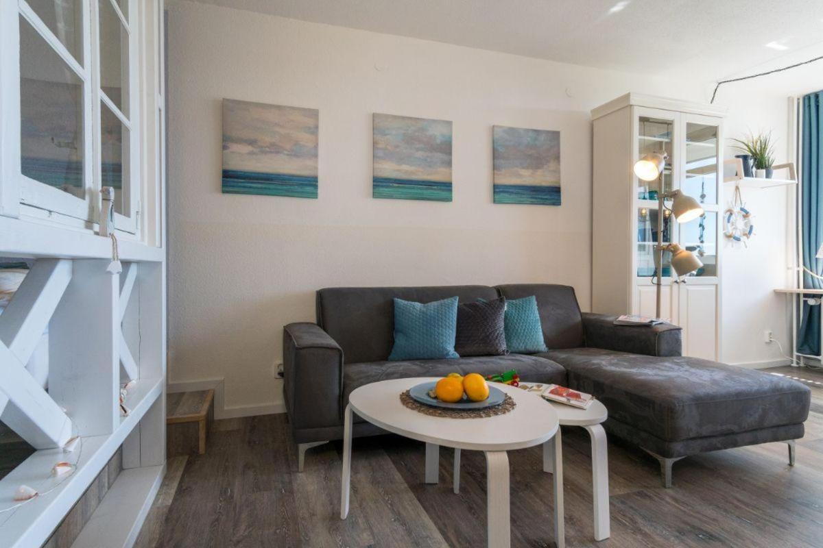 Ferienpark-Heiligenhafen-Haus-I-Wohnung-06-01-Kabine-6-01