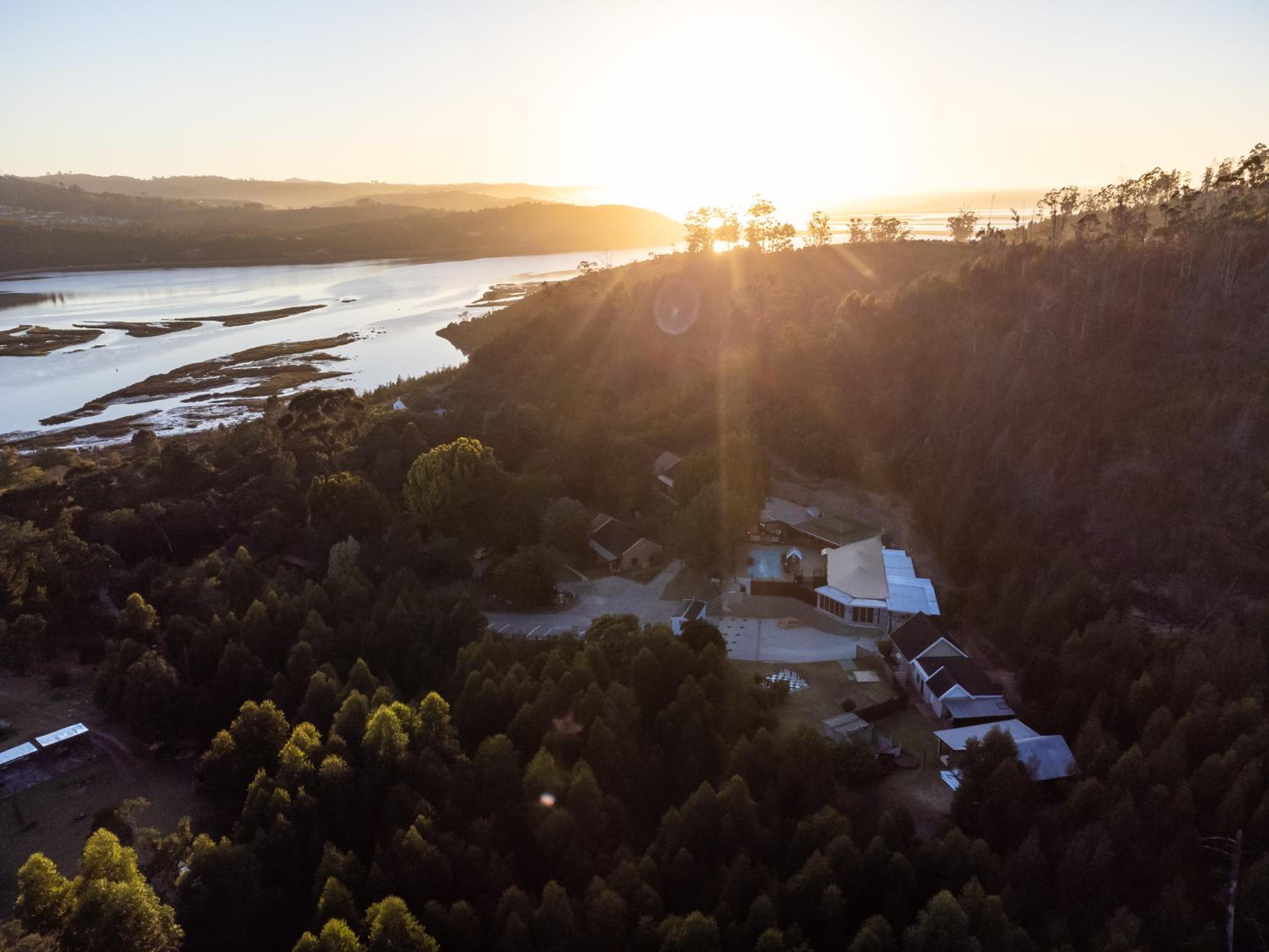 Hotel Gooderson Knysna Chalets - Image 1