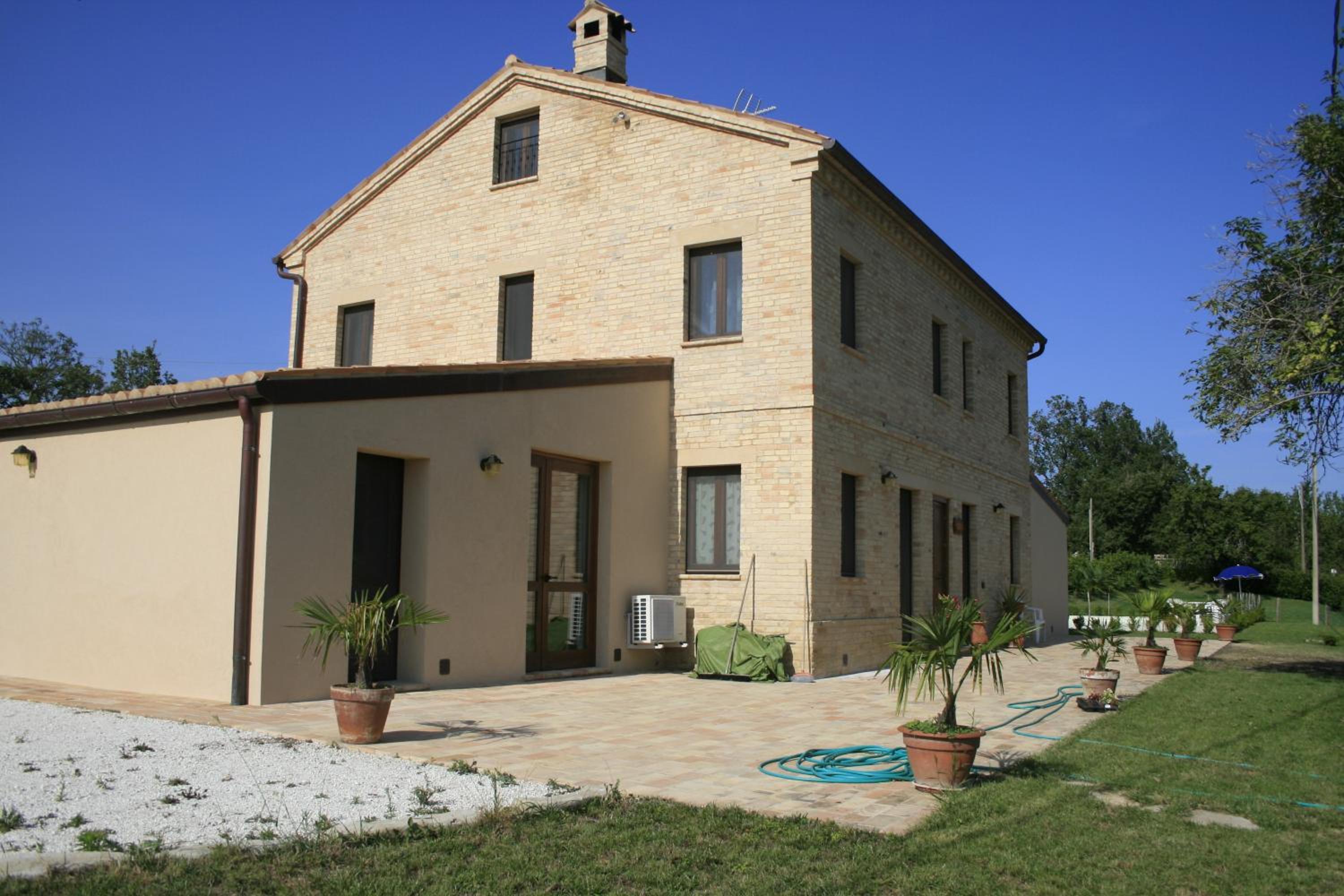Photo 28