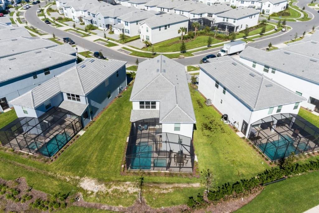 Five bedroom home is ideal for an elegant vacation view 5
