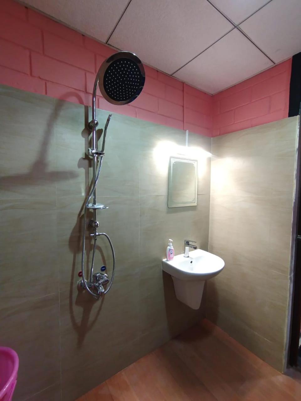 Photo 23