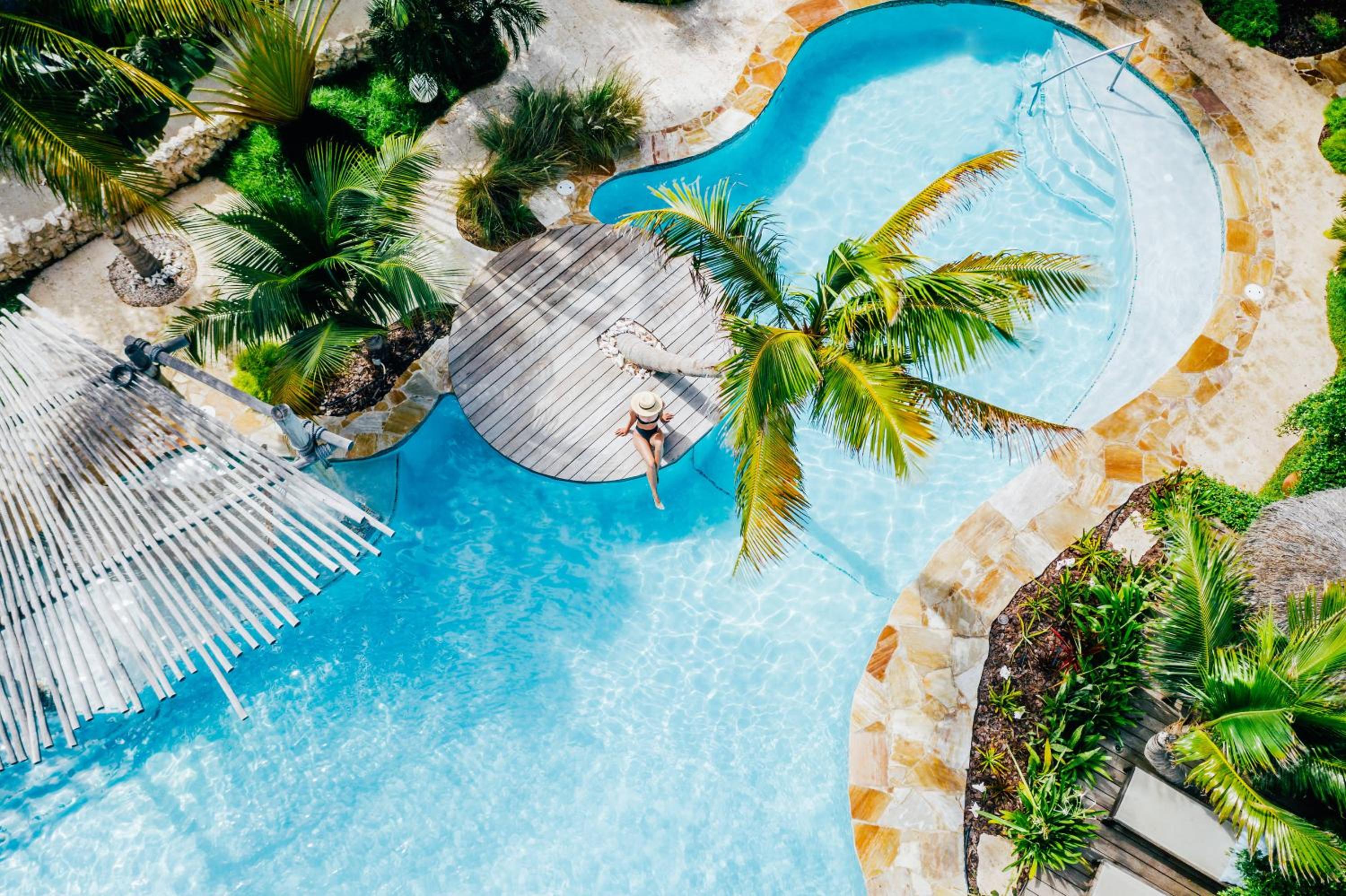 Pool & Wellness