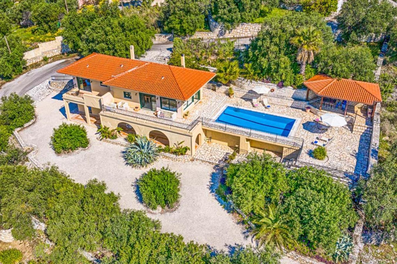 Villa Theaya view 3