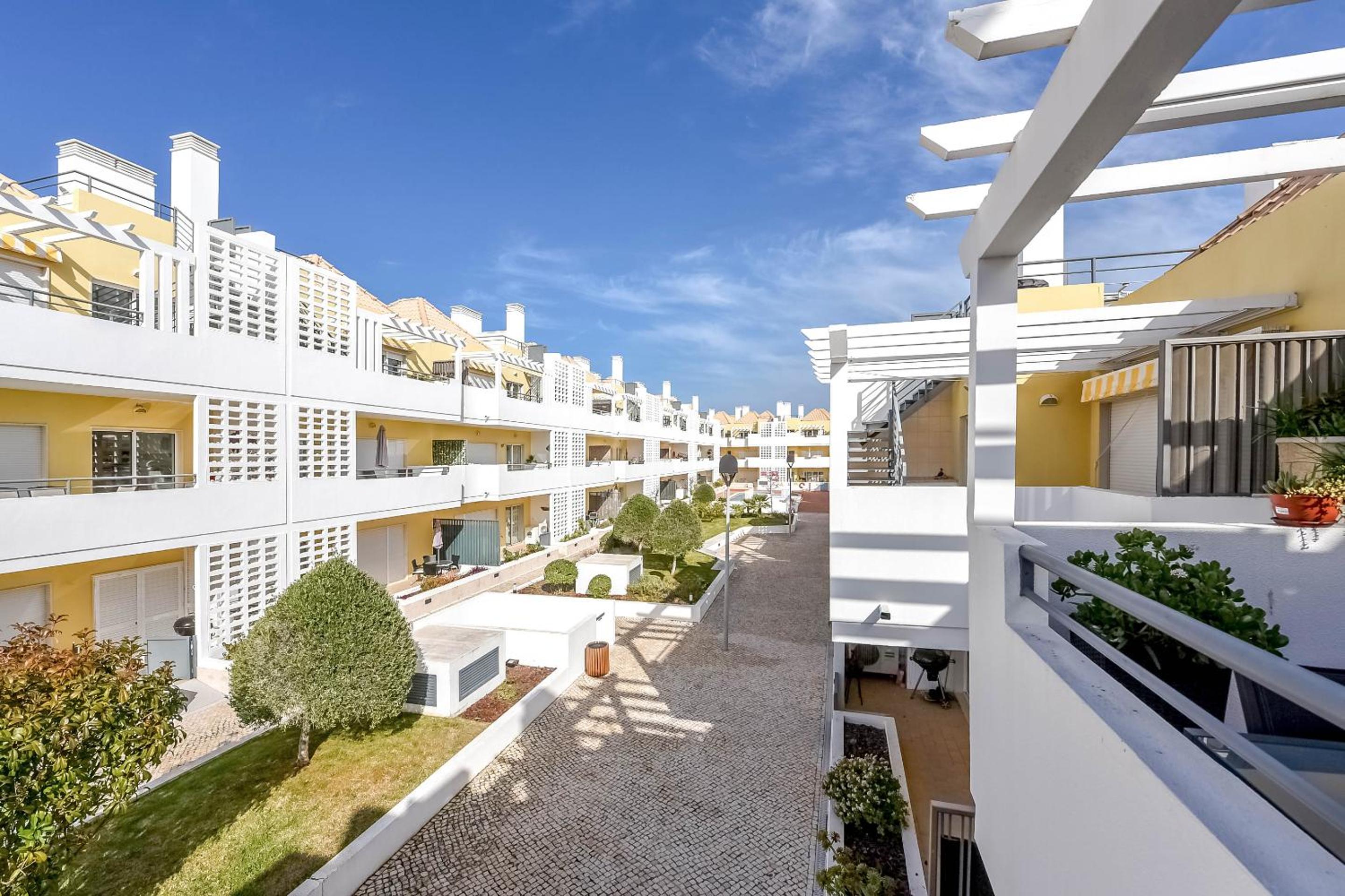 Penthouse Dali - Cabanas Beach Club view 2