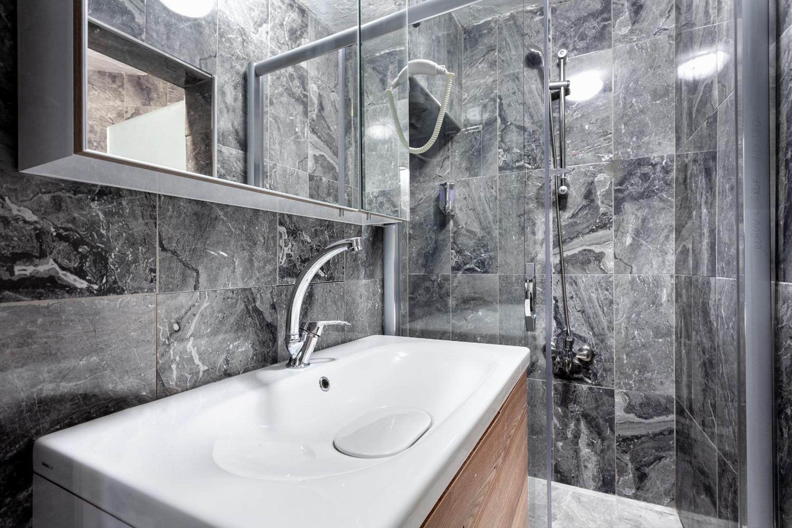 Origine RentalS Galata Tower
