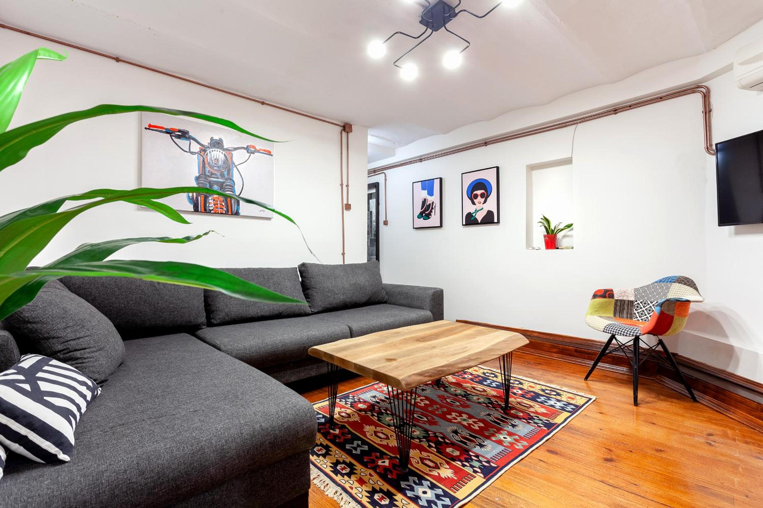 Origine RentalS Galata Tower
