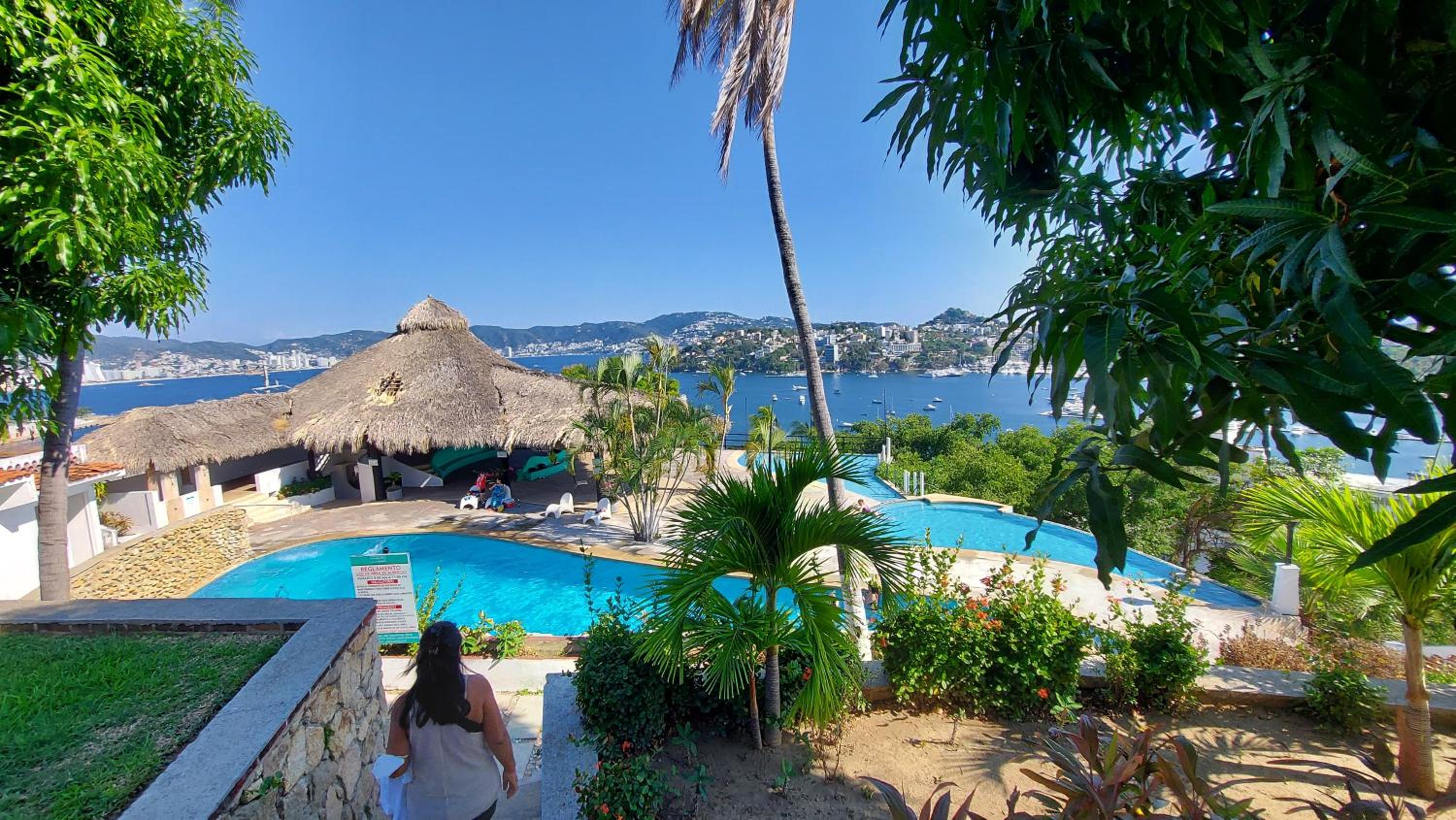 Casa Blanca Grand view 3